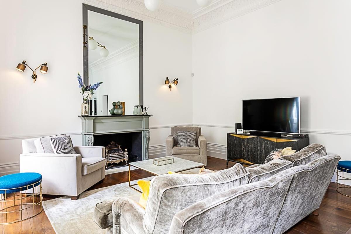 Notting Hill Charm 2-bed Gem London