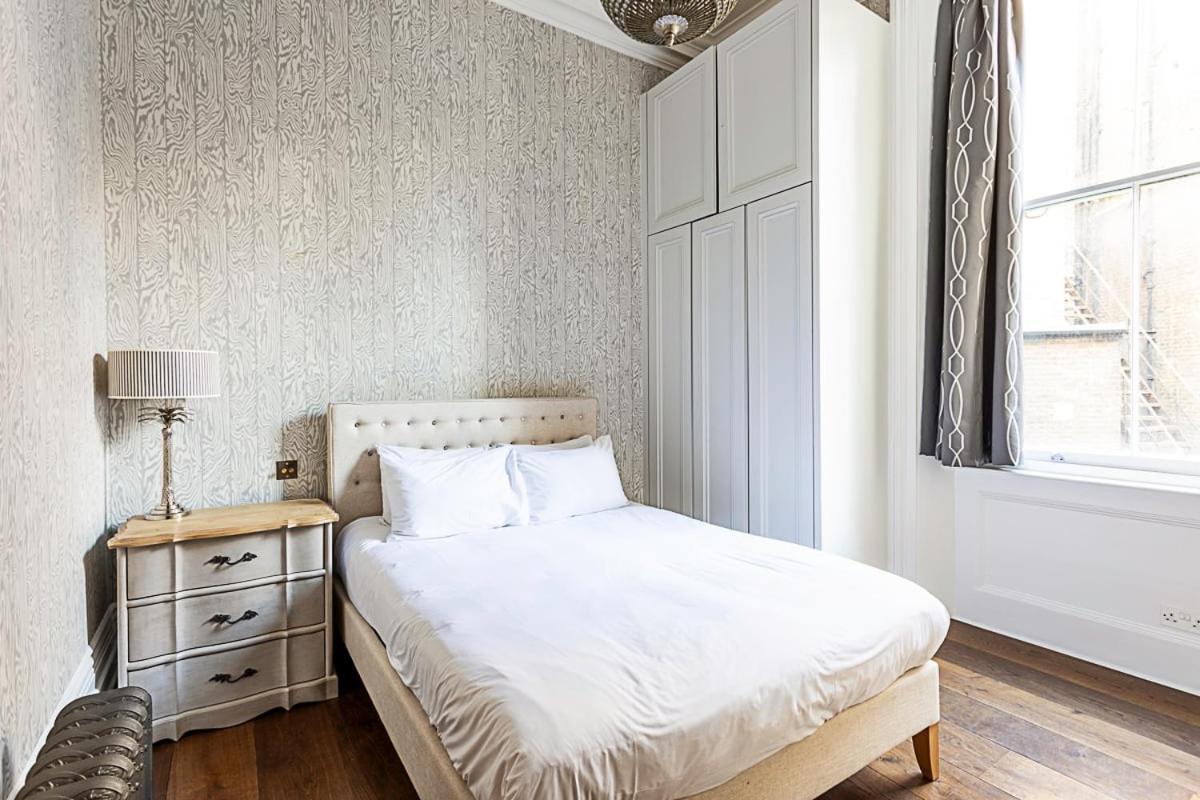 Notting Hill Charm 2-bed Gem London