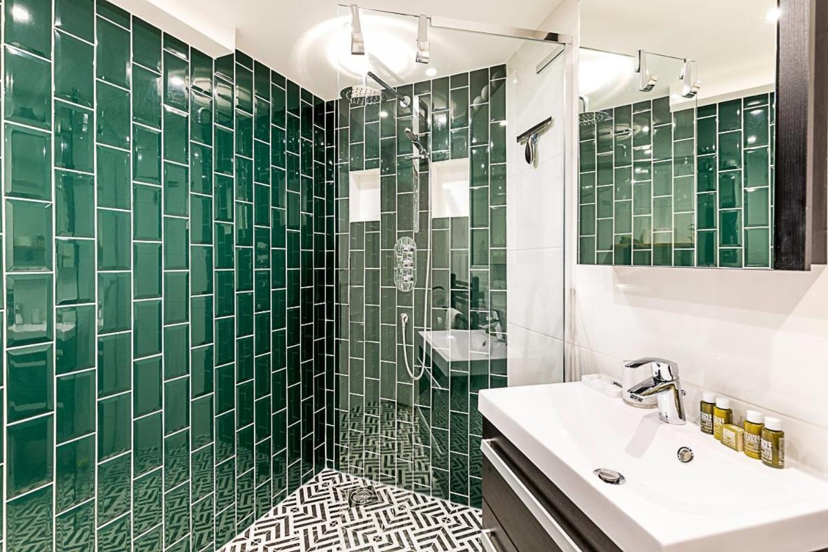 Apartment Modern Comfort Two Bedroom Gem On The Rye