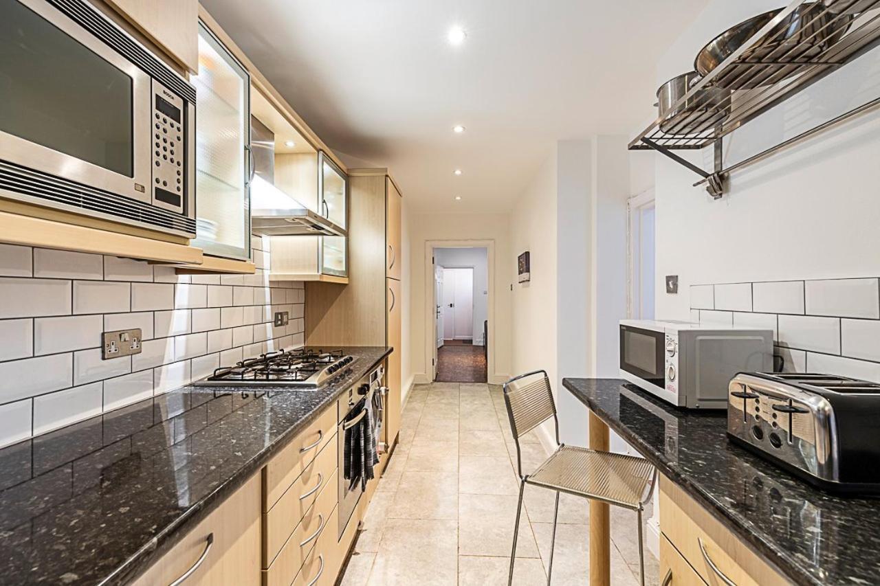 Charming Kensington Apartamento Londres