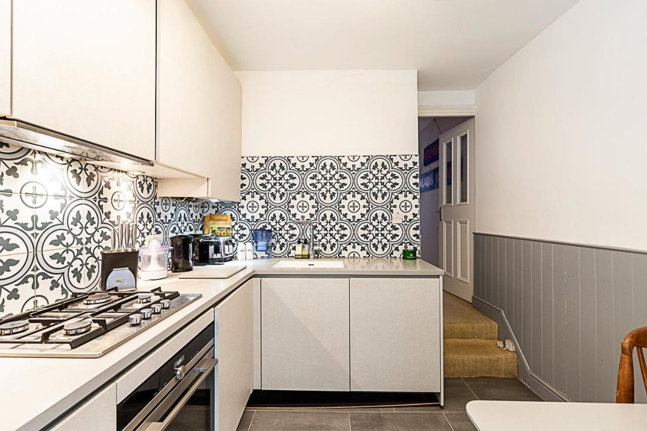 Lovely One-bedroom Flat Near West Kensington Apartment London