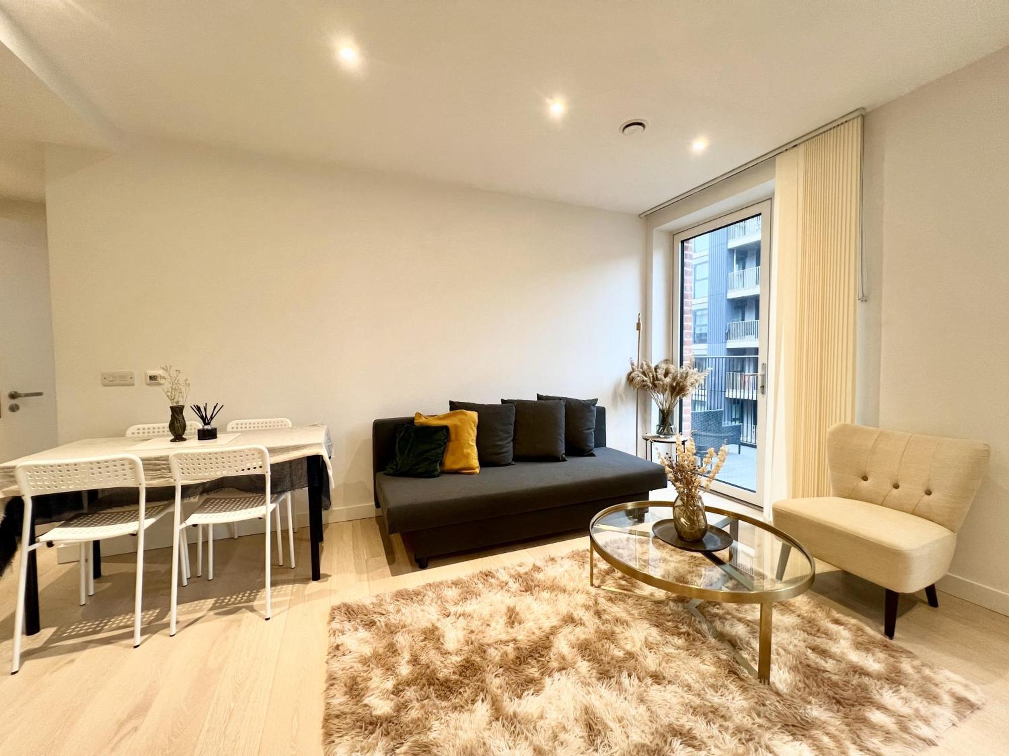 Ec Apartment London