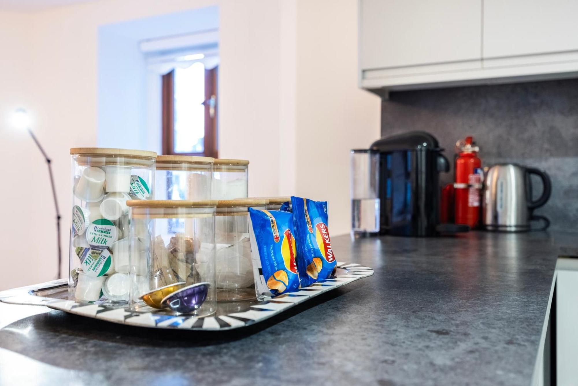Stylish 1 Bedroom Retreat In North London
