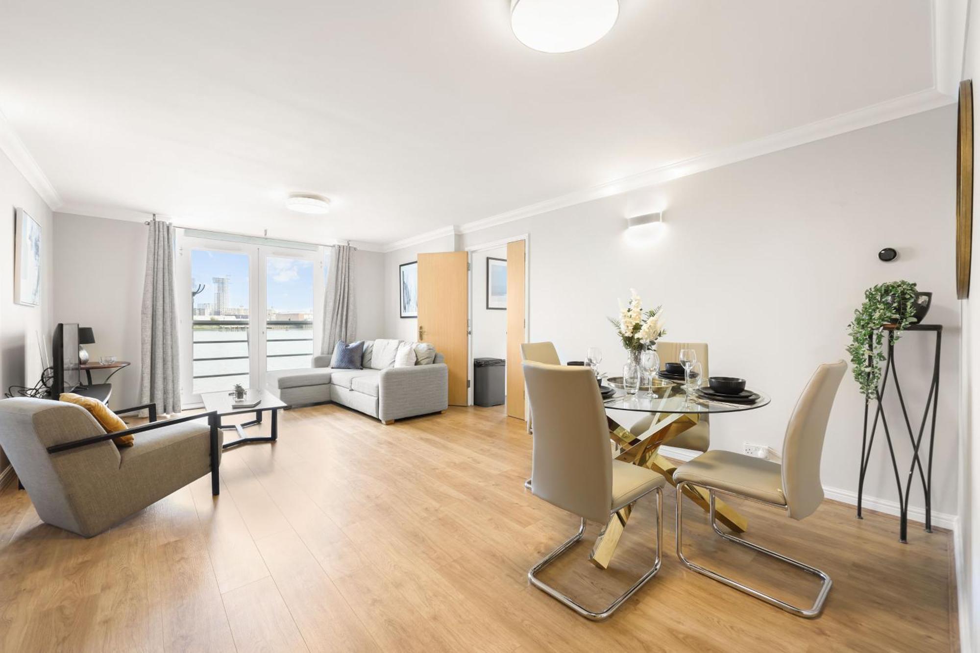 2 Bedroom Short Term & Flexible Renting Canary Wharf With Free Parking And Free Wifi London