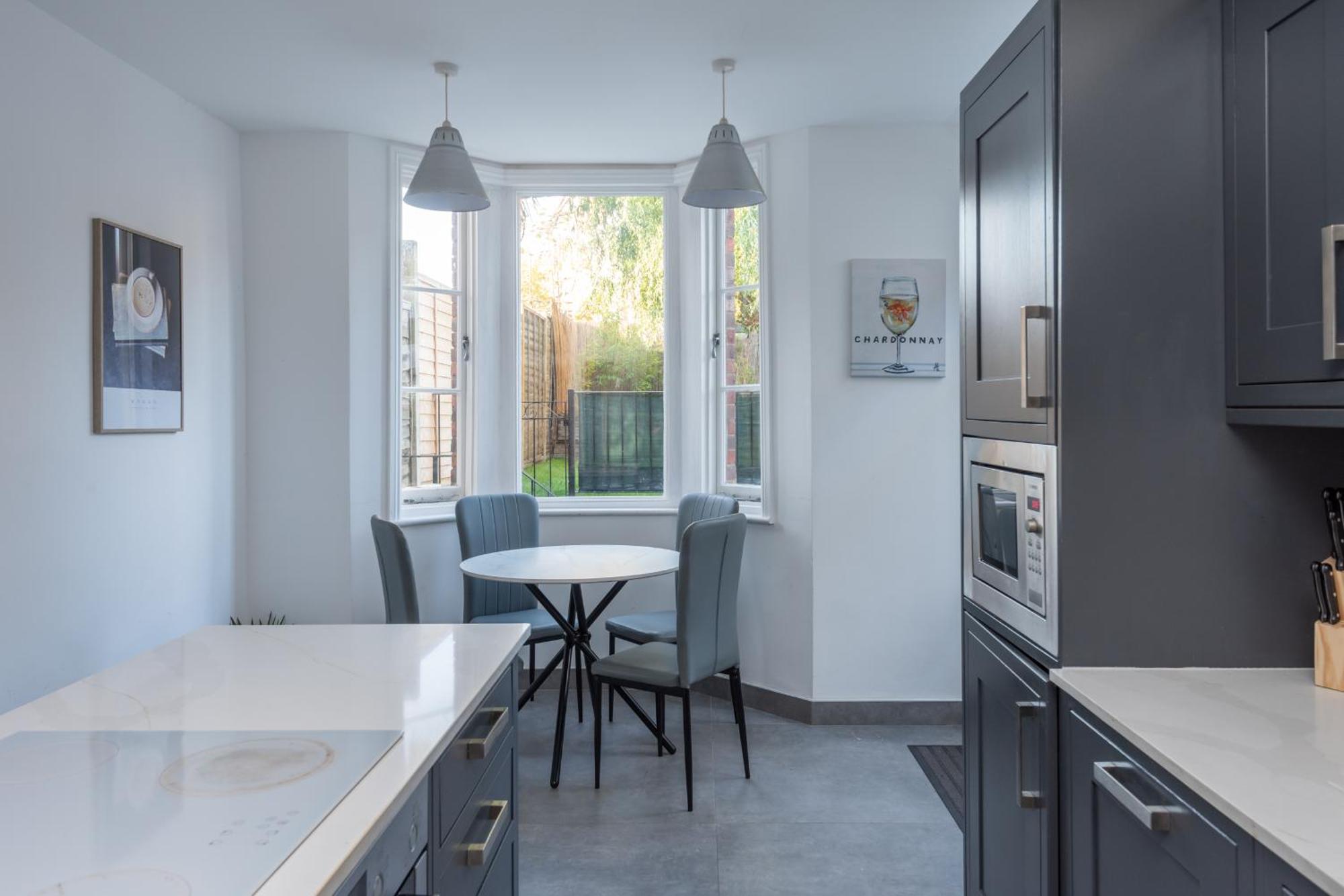 Lrg Stunning 4bd Crouchend House Holiday home London