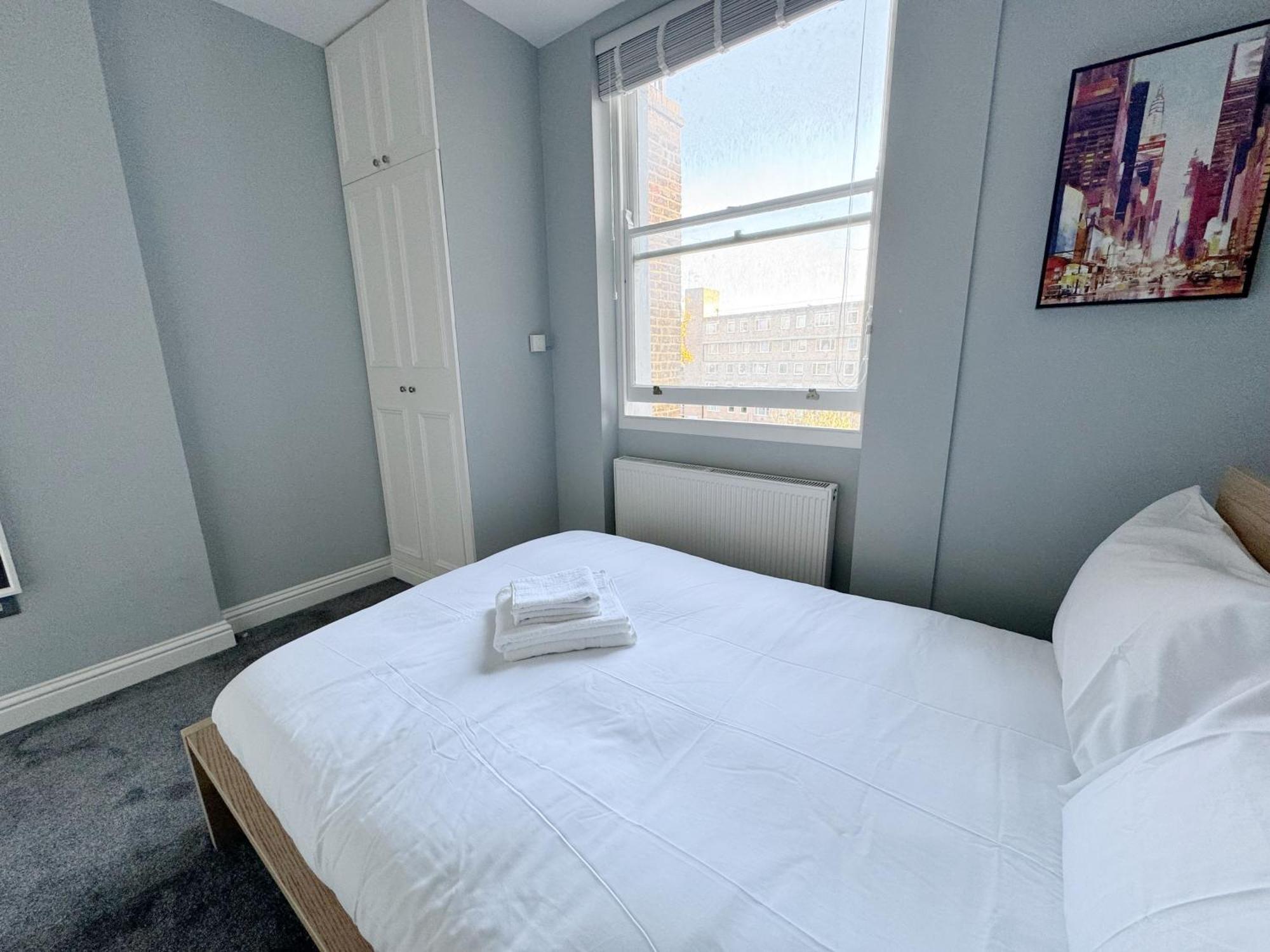 Stylish 2-bed Flat W Kitchen And Cosy Living Space Apartment