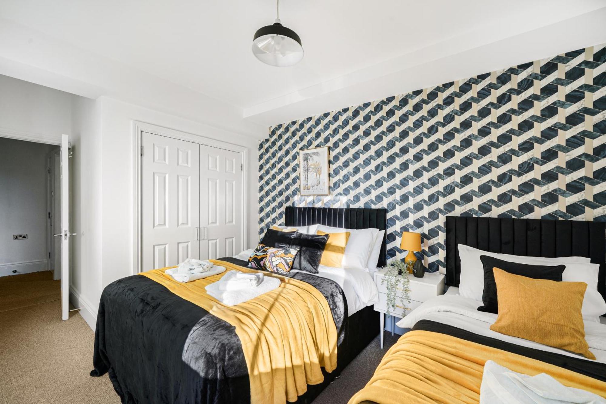 Boutique Hackney Abode - Balcony - Sleeps 6 Apartment