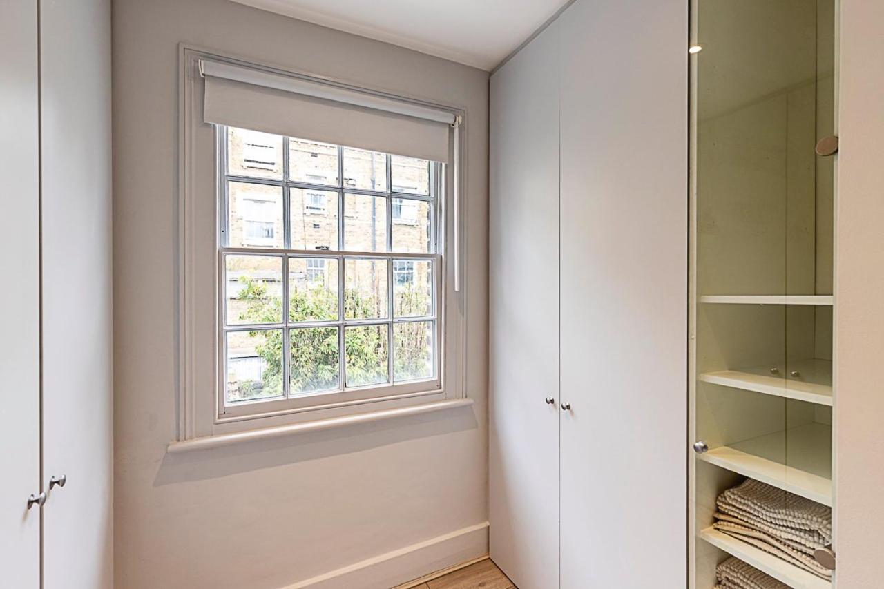 Holiday home Renovated Historic & Garden In Enclave London