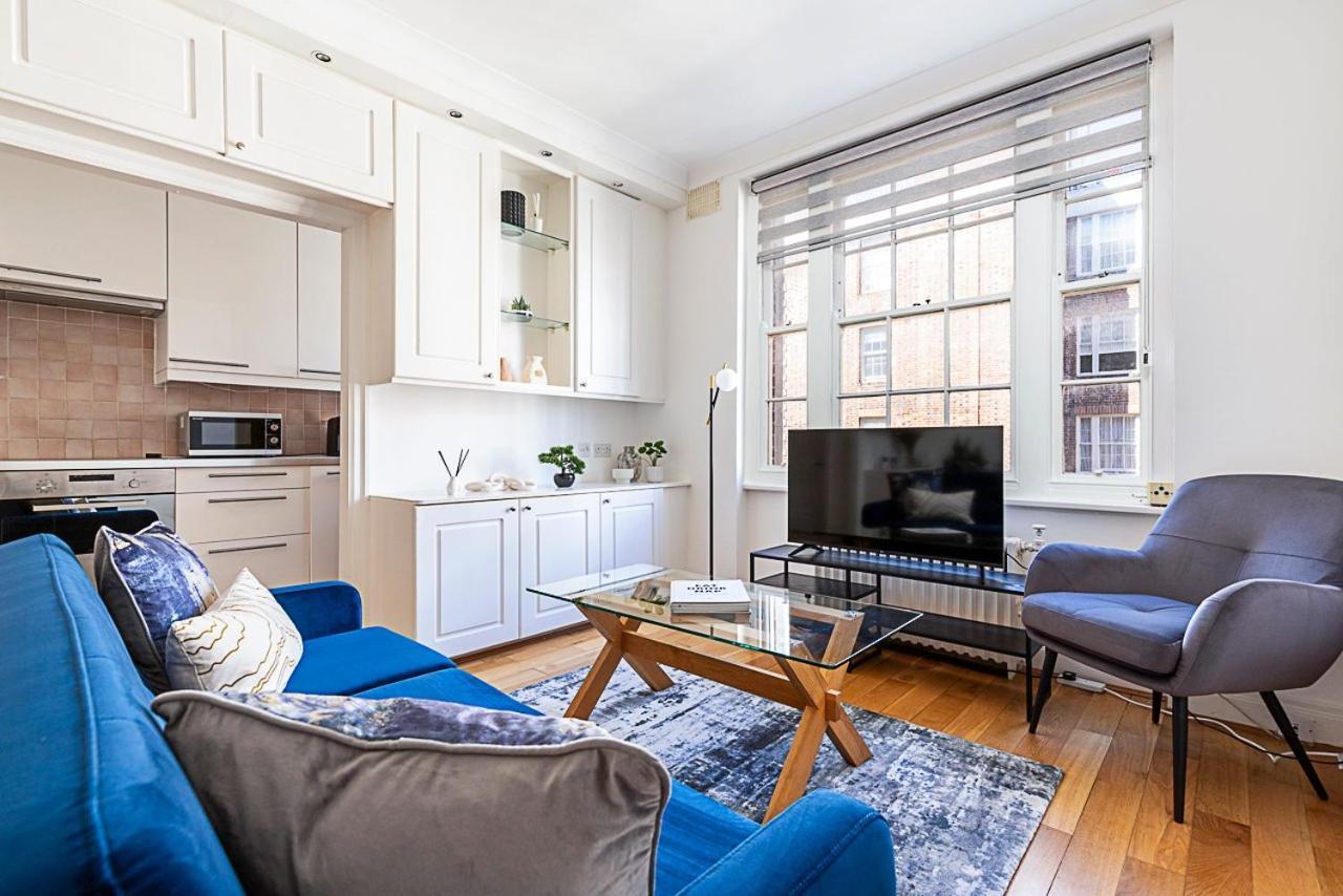 Modern 2 Bedroom Flat Near Queensway * London