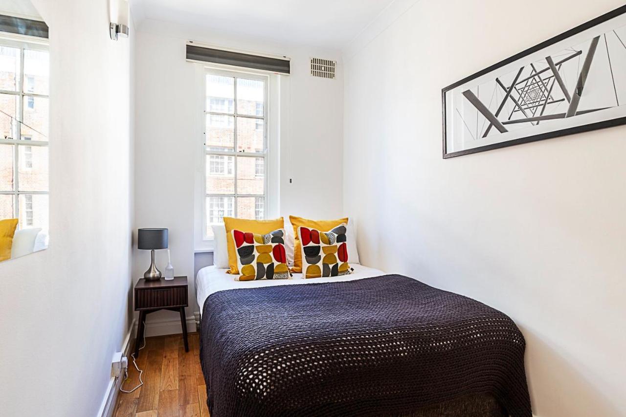 Modern 2 Bedroom Flat Near Queensway Apartment *
