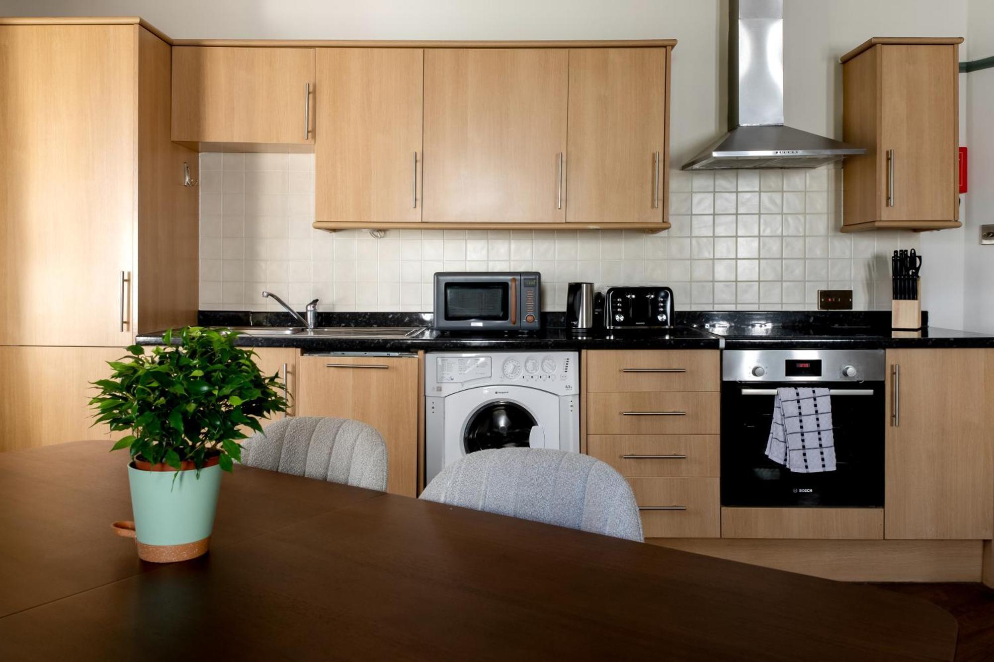 Apartment Round House London