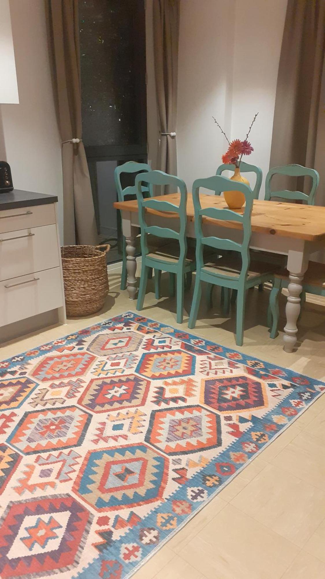 Charming & Cosy Double With Balcony In Wembley - Walking Distance To Wembley Stadium! London
