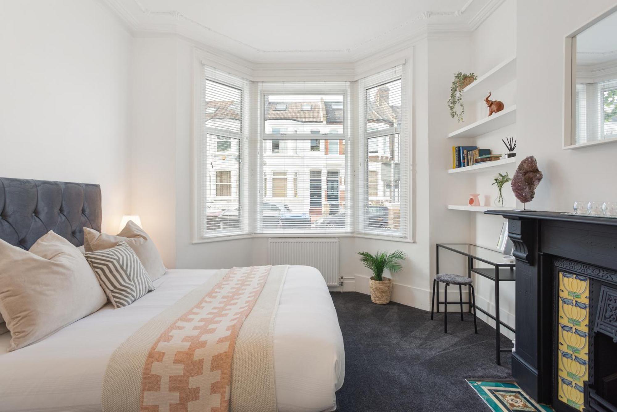 Mortimer Garden Apartment
