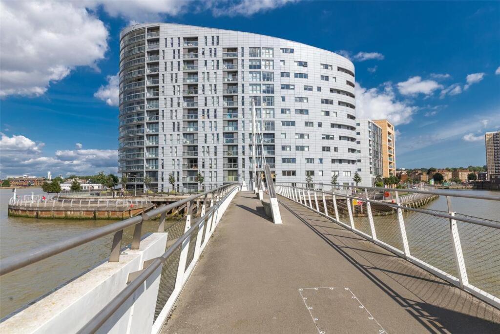 Apartment Large 1 Bed Cutty Sark Greenwich Close To Canary Wharf - Perfect For Corporates And Tourists London