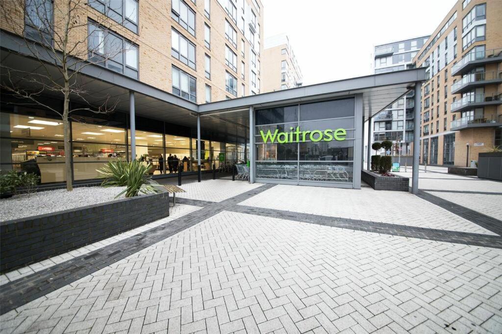 Large 1 Bed Cutty Sark Greenwich Close To Canary Wharf - Perfect For Corporates And Tourists Apartment London