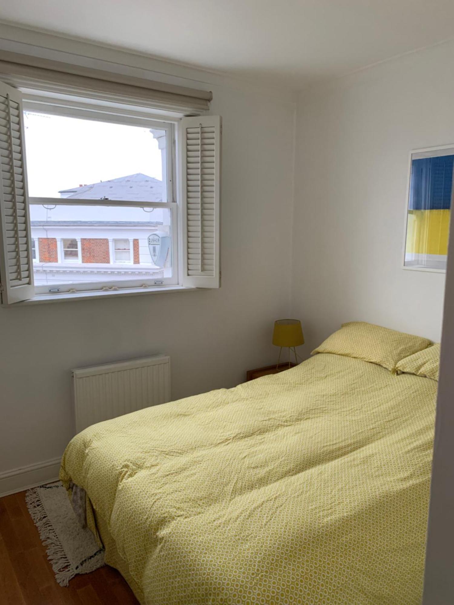 Prime Notting Hill, Luxurious 2 Beds, Roof Terrace Apartment