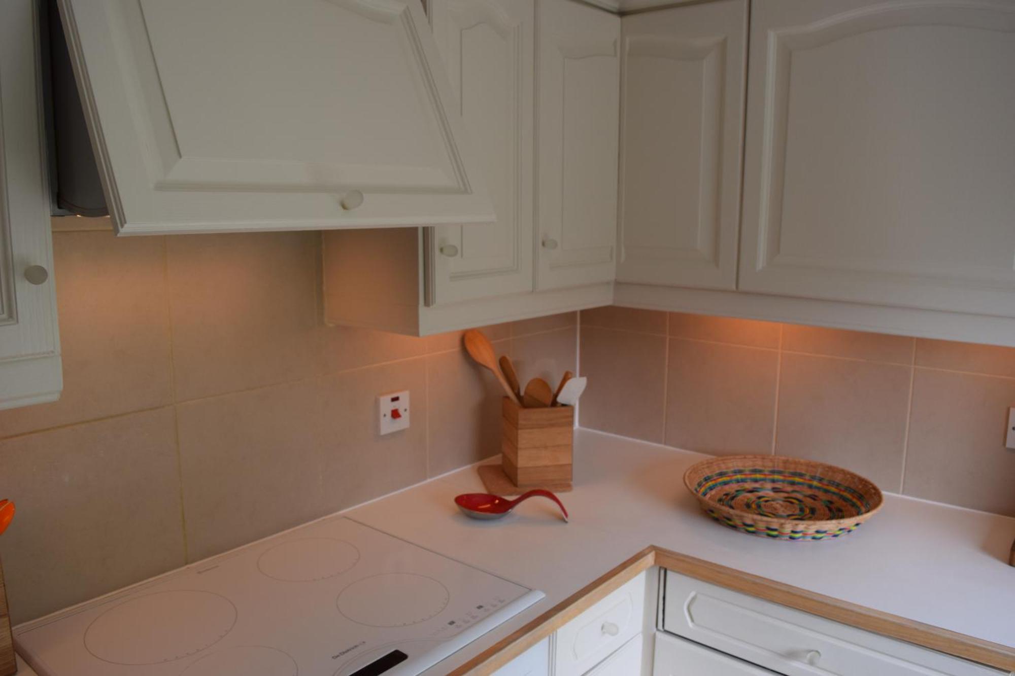 Prime Notting Hill, Luxurious 2 Beds, Roof Terrace London