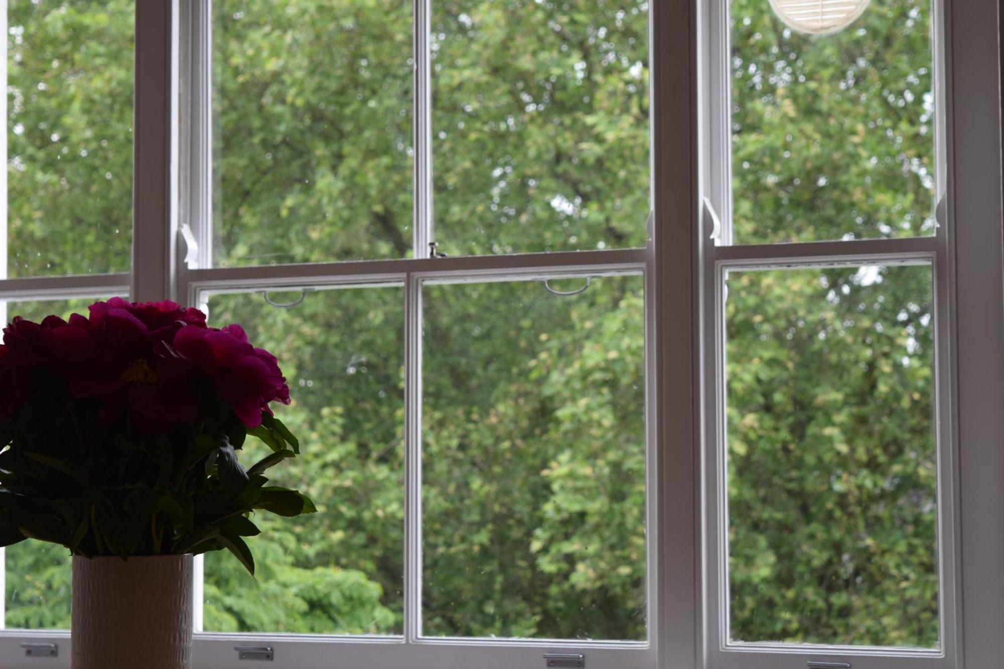 Prime Notting Hill, Luxurious 2 Beds, Roof Terrace