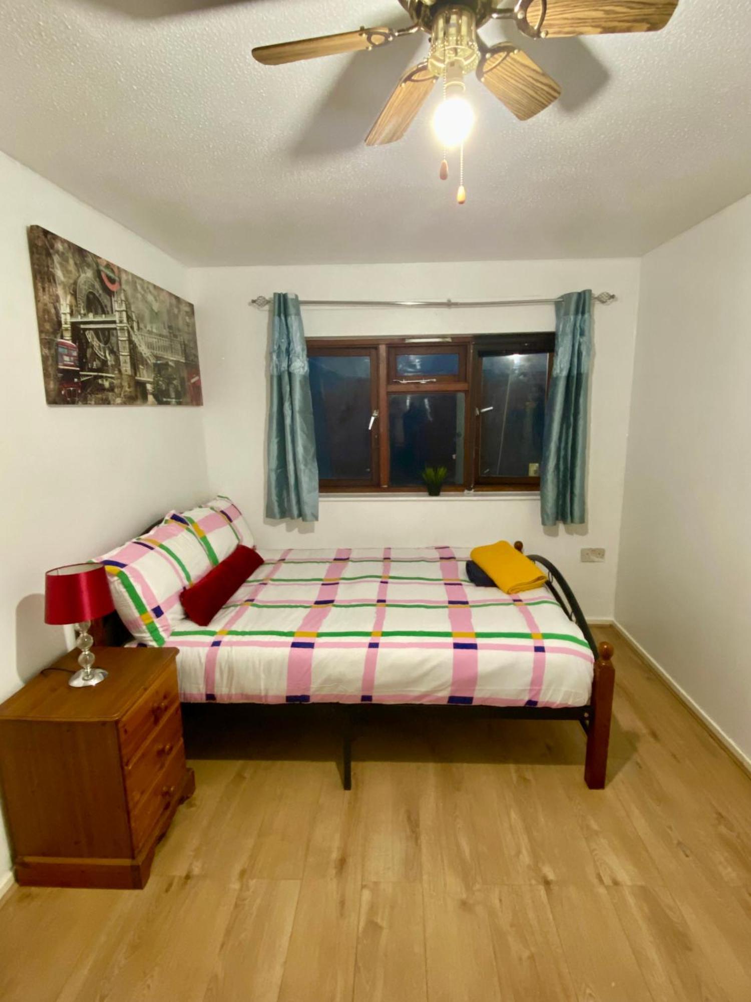 Apartment Cosy 3 Bedroom House Near Stratford,olympic Park, E15