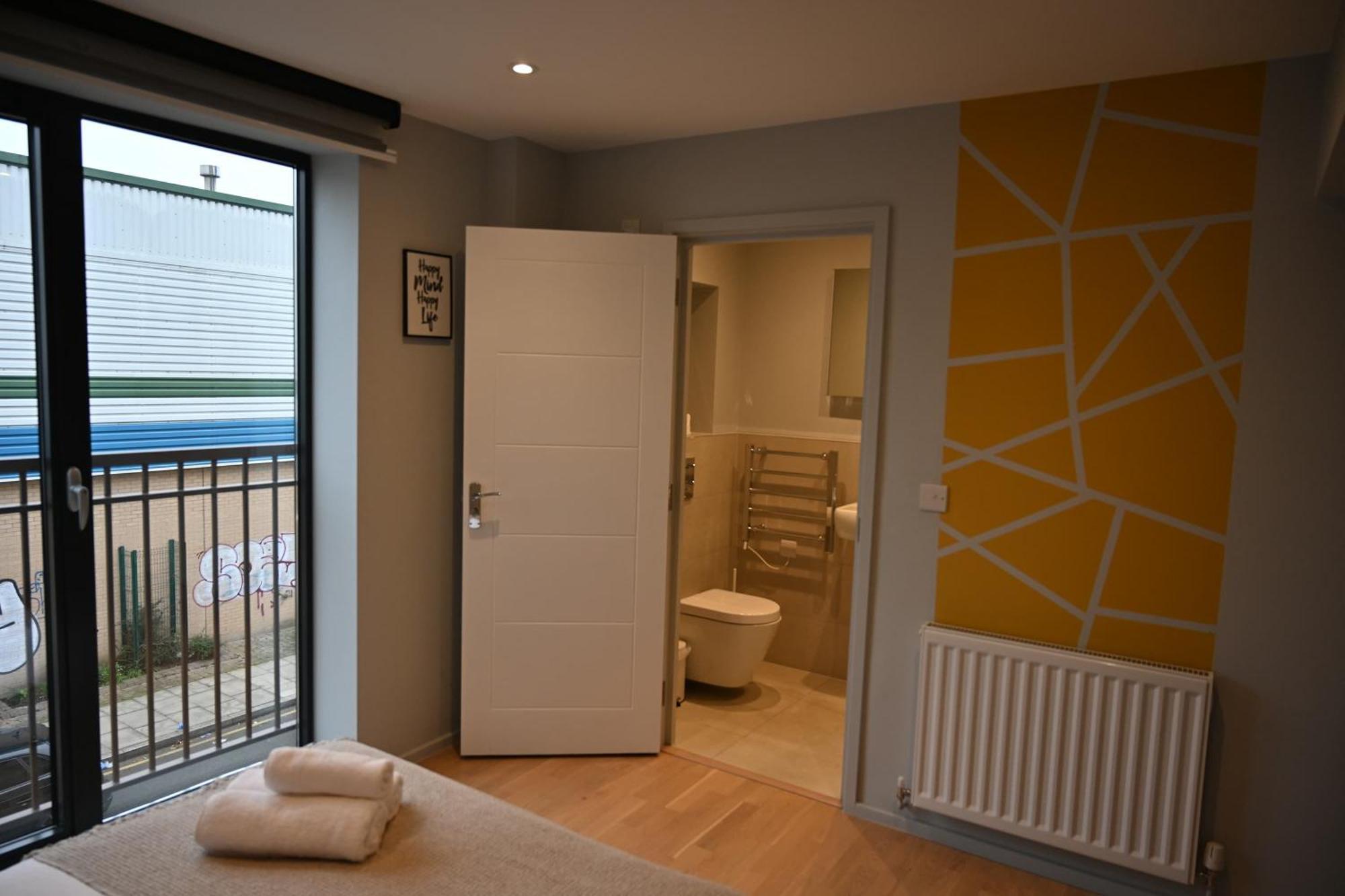 Elegant 2-bed In The Heart Of London