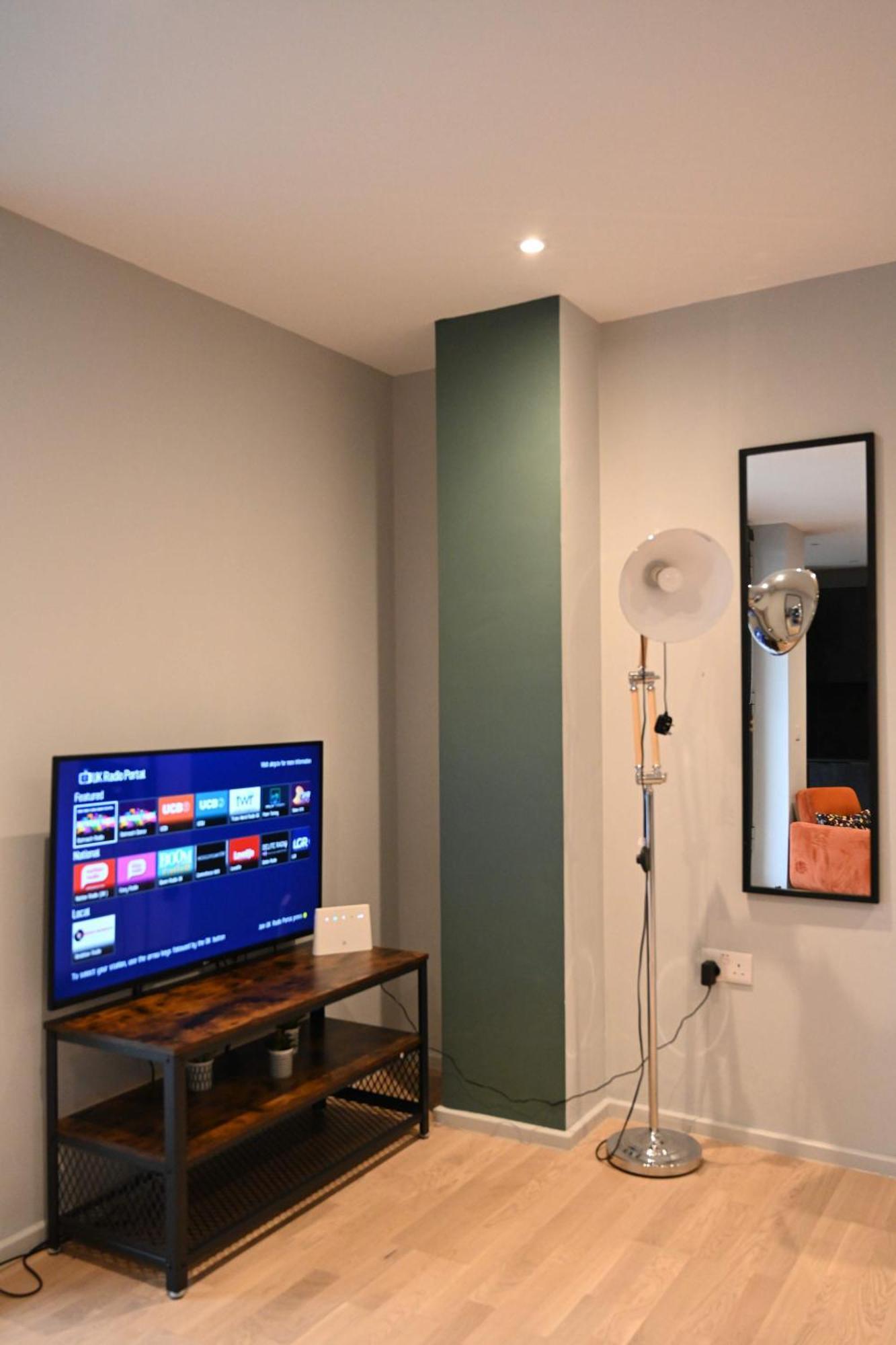 Apartment Elegant 2-bed In The Heart Of London