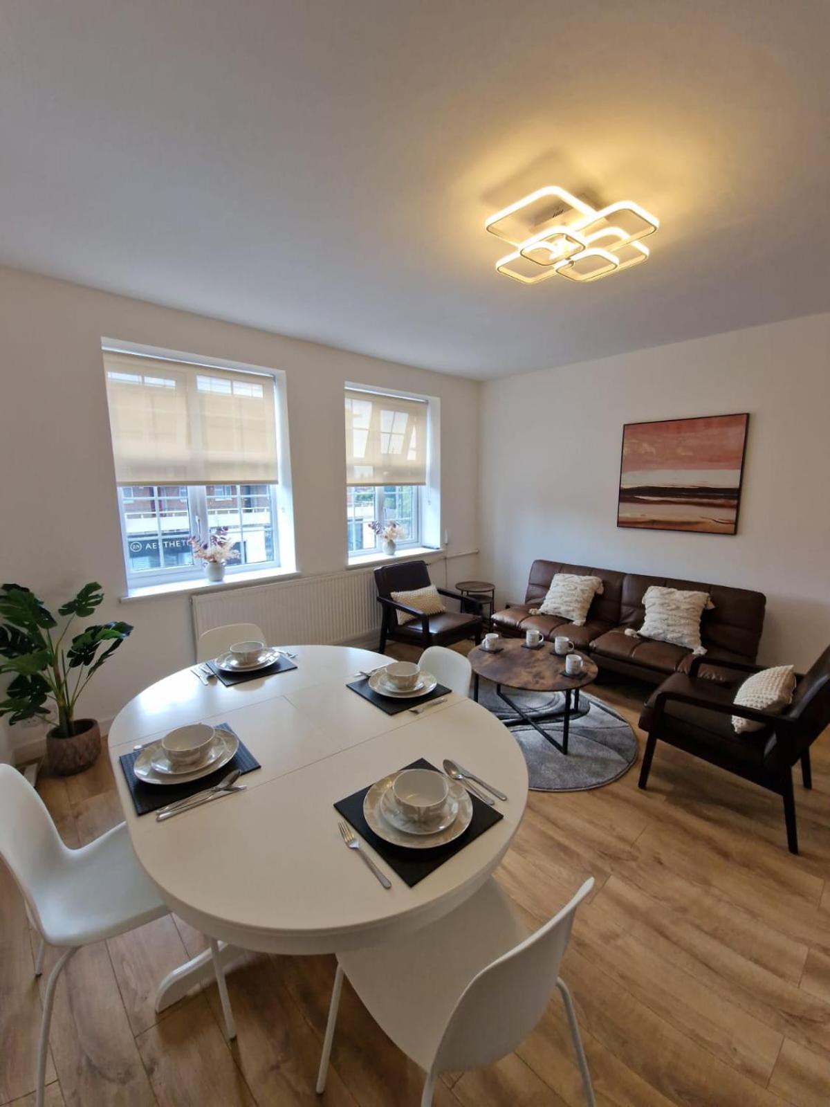 Apartment Stylish Zone 2 London