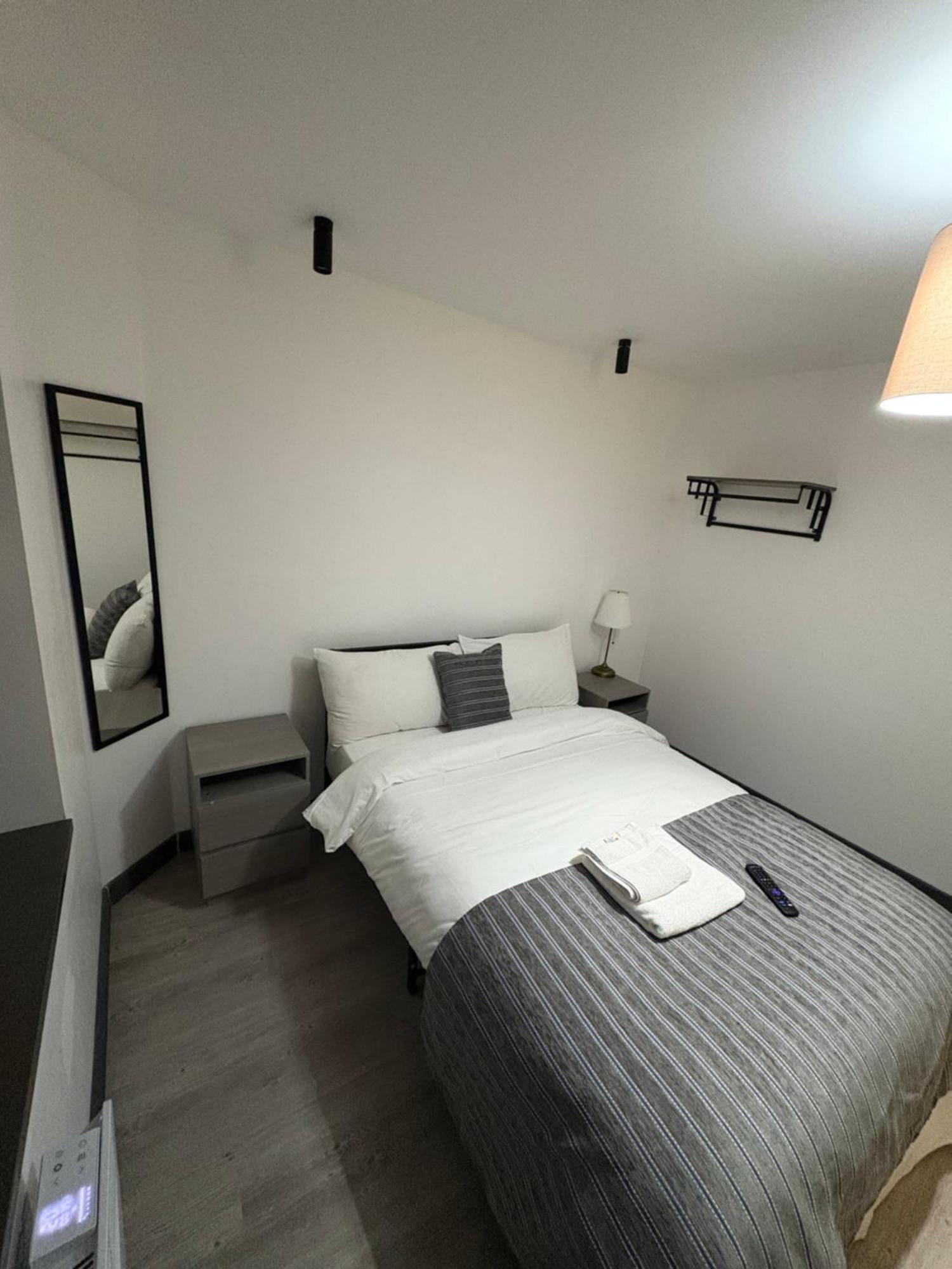 Inn New! Grove London
