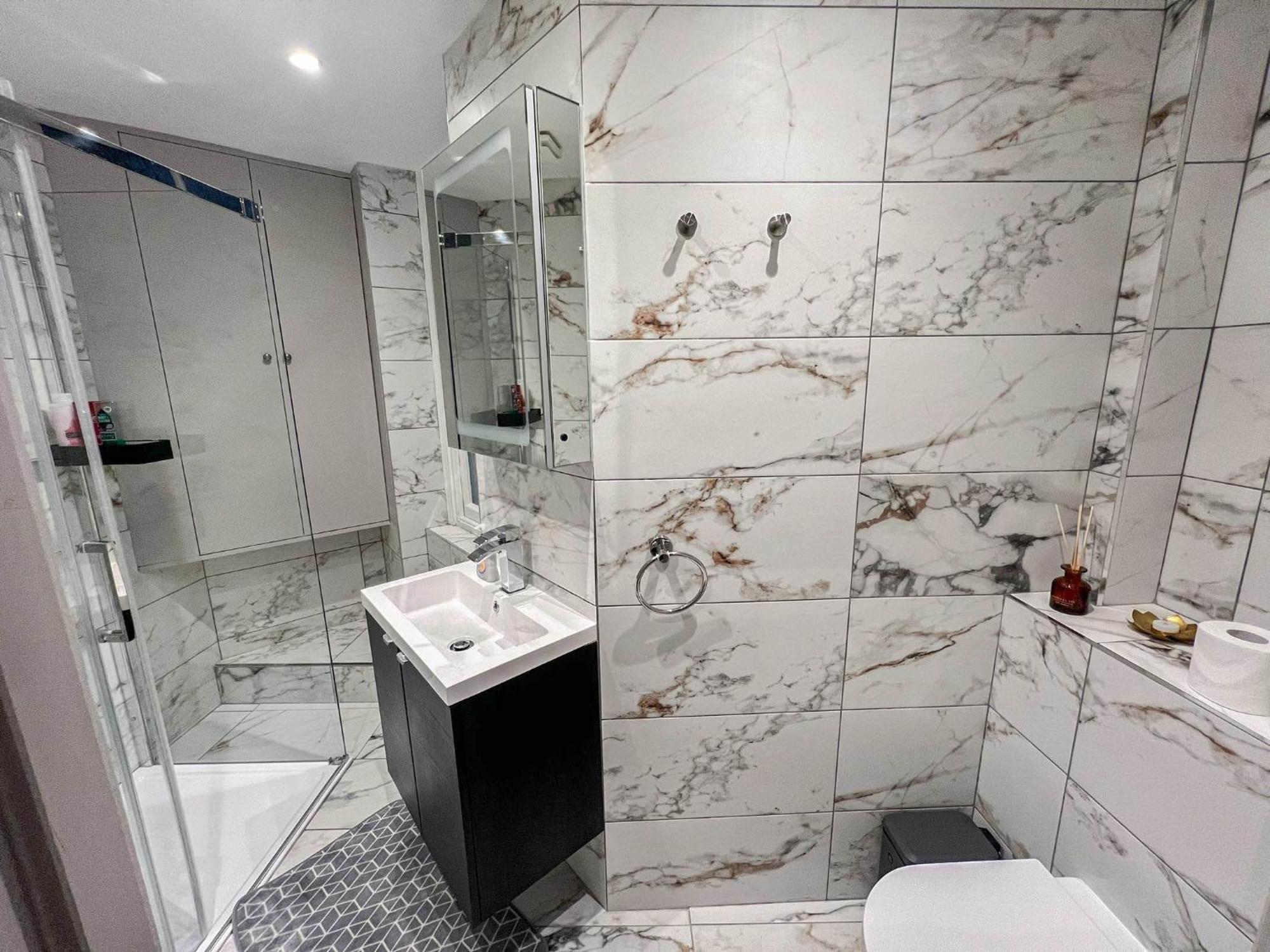 Grandeur 4-bedroom In Baker St Near Regent's Park Apartment