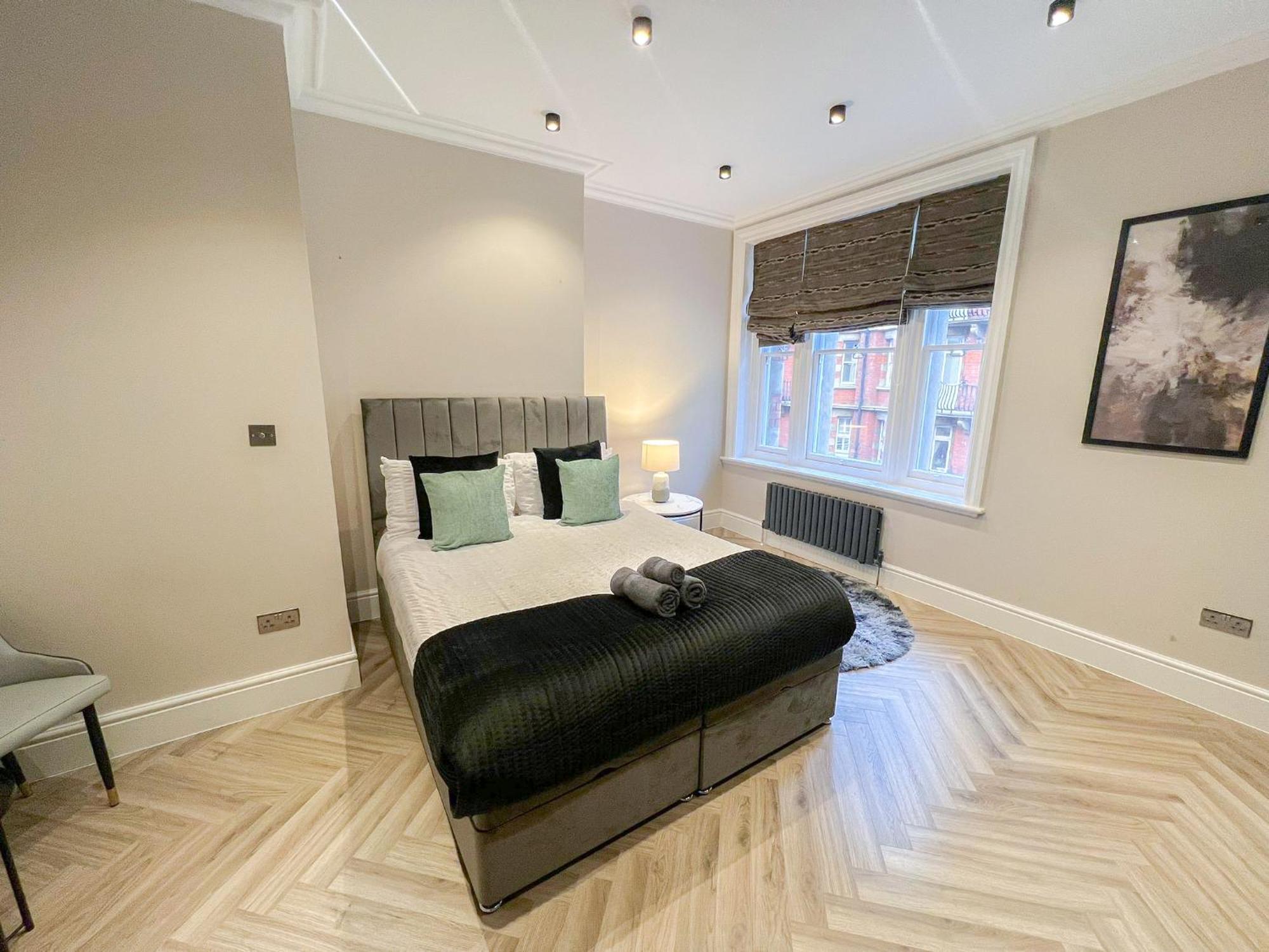 Grandeur 4-bedroom In Baker St Near Regent's Park * London