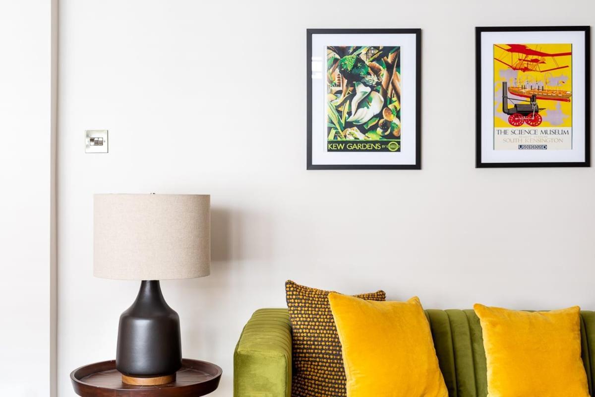 Classy Notting Hill Nest *