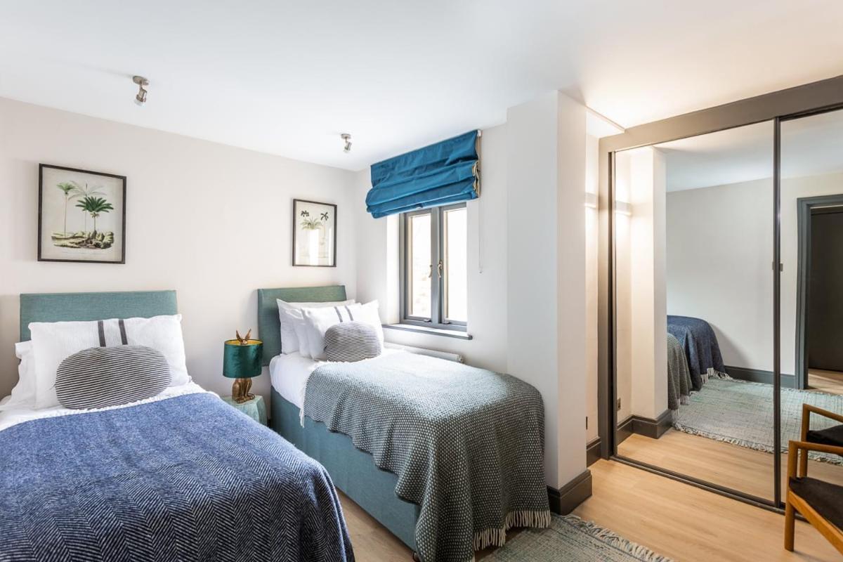 Classy Notting Hill Nest *