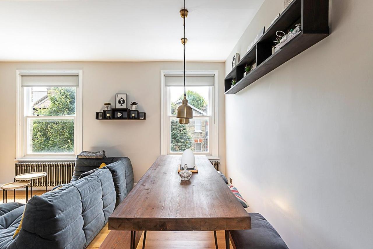 Apartment Rustic And Contemporary Haven In Brixton