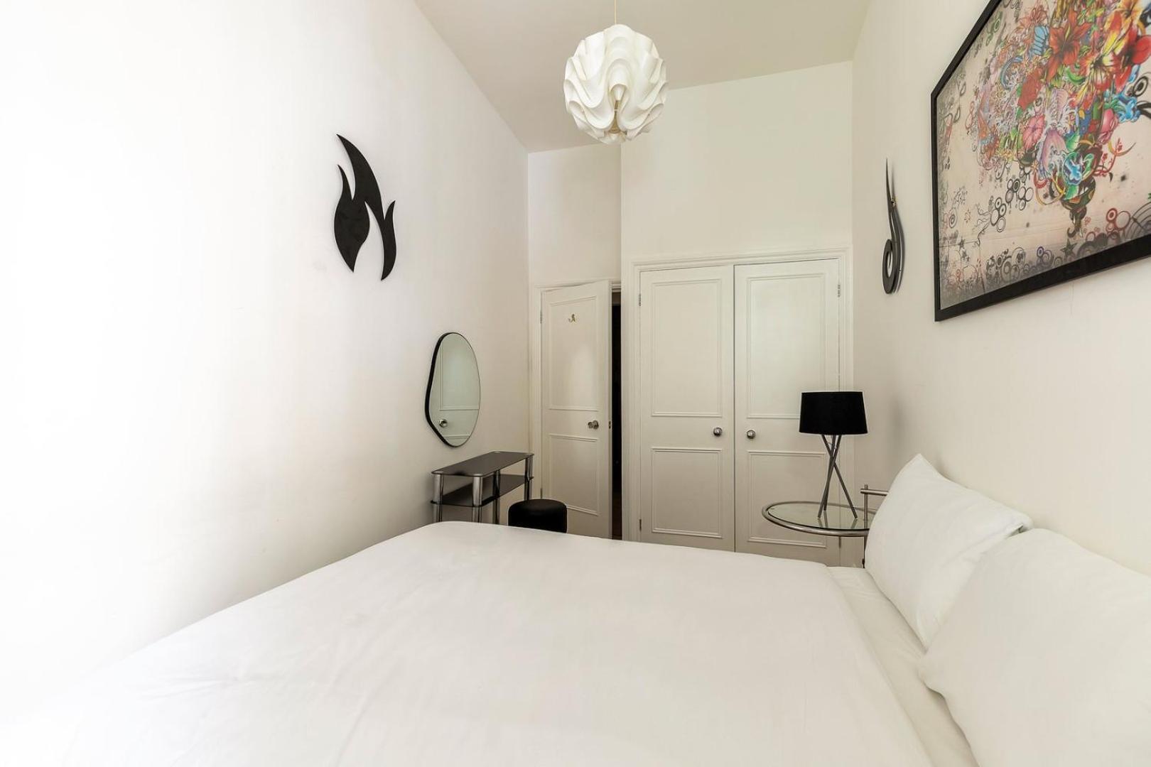 Apartment Classic Victorian Flat With Terrace *