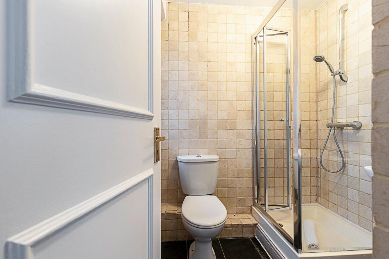 Stylish Flat In Vibrant Shoreditch