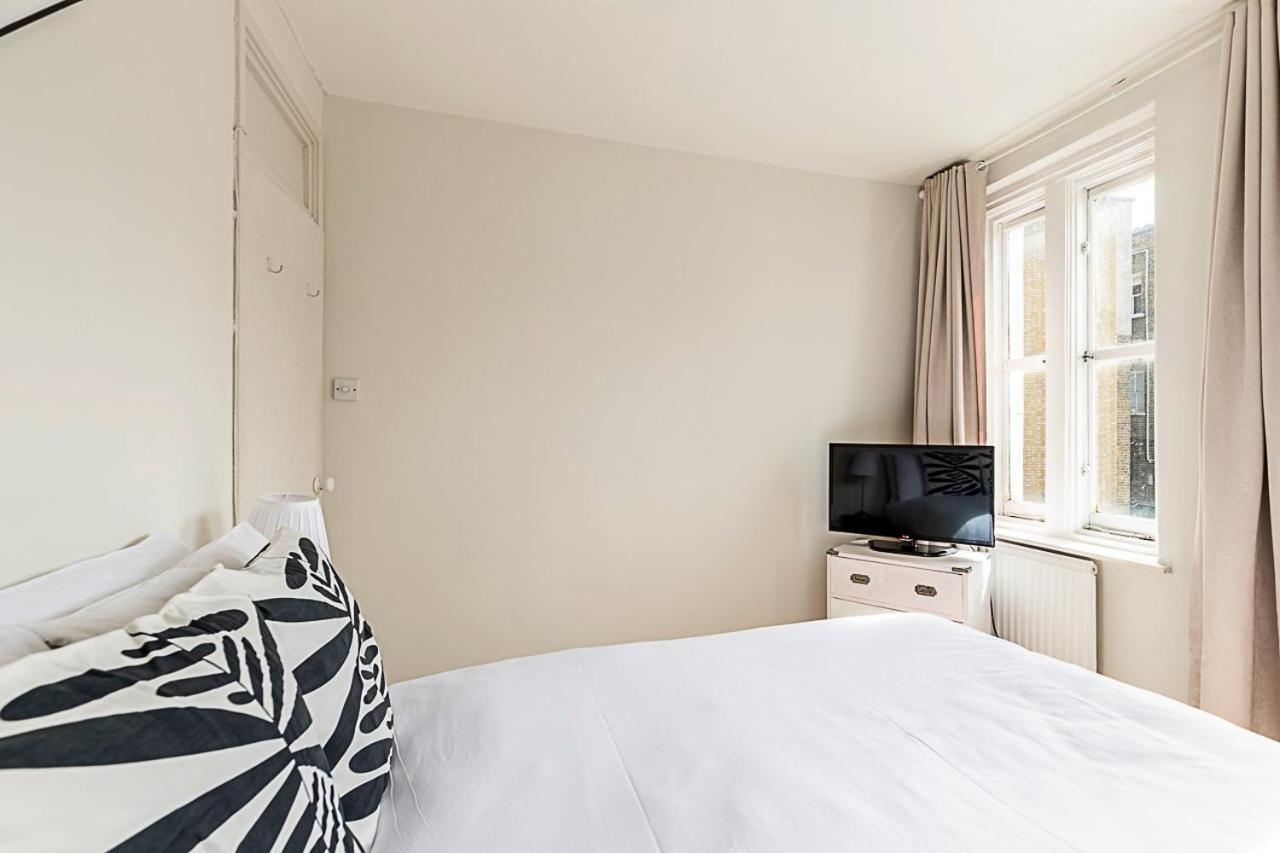 Notting Hill Charm Apartment London