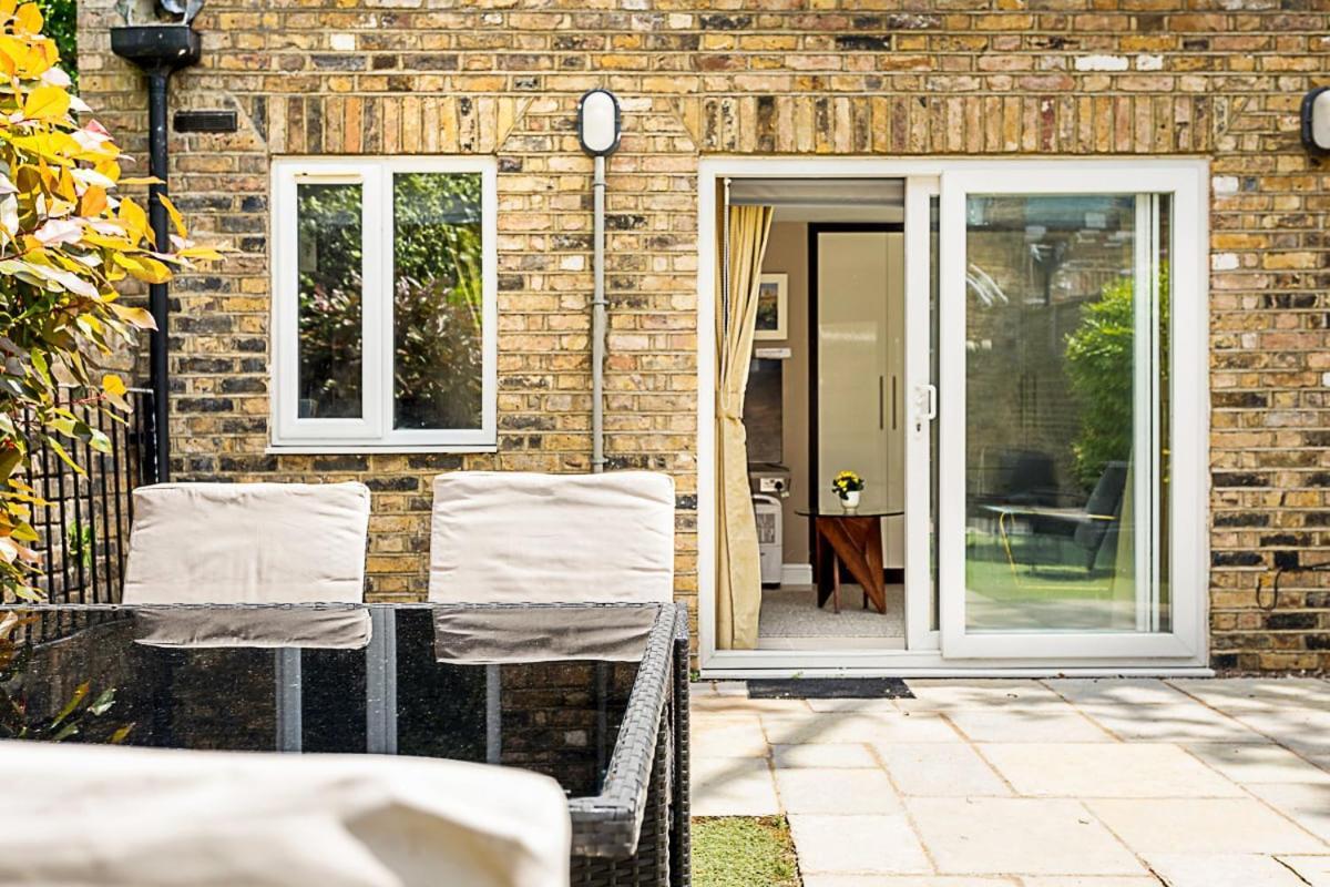 Charming Garden Studio London