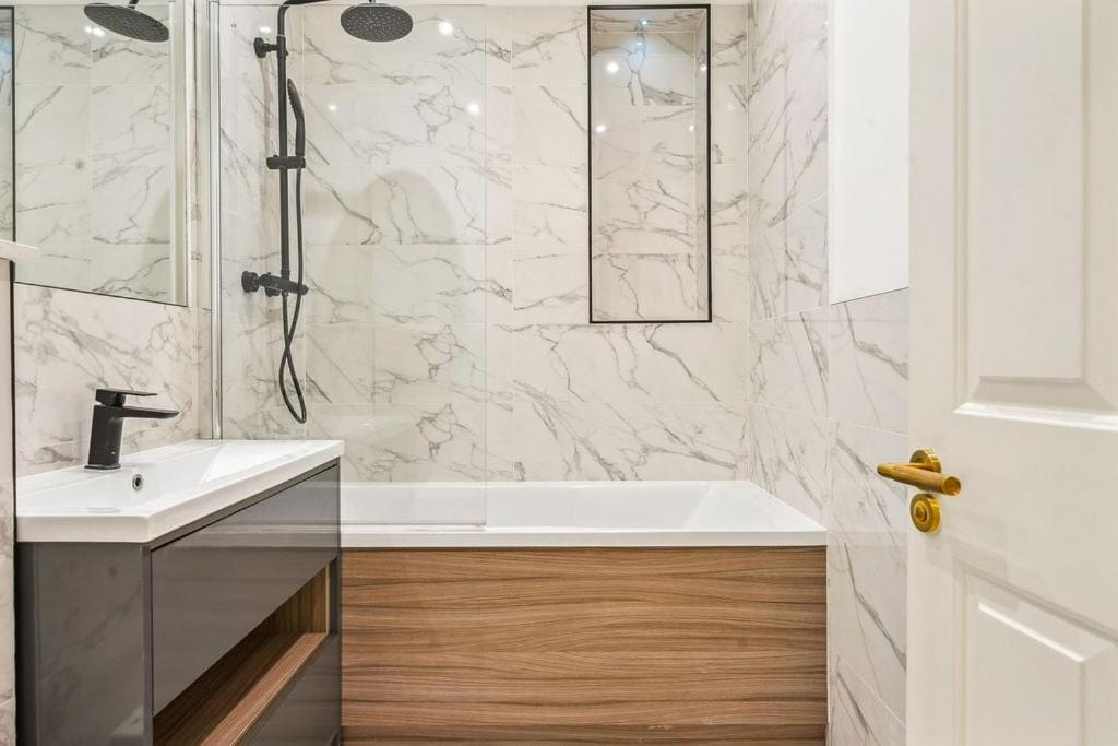 Elegant Fitzrovian *