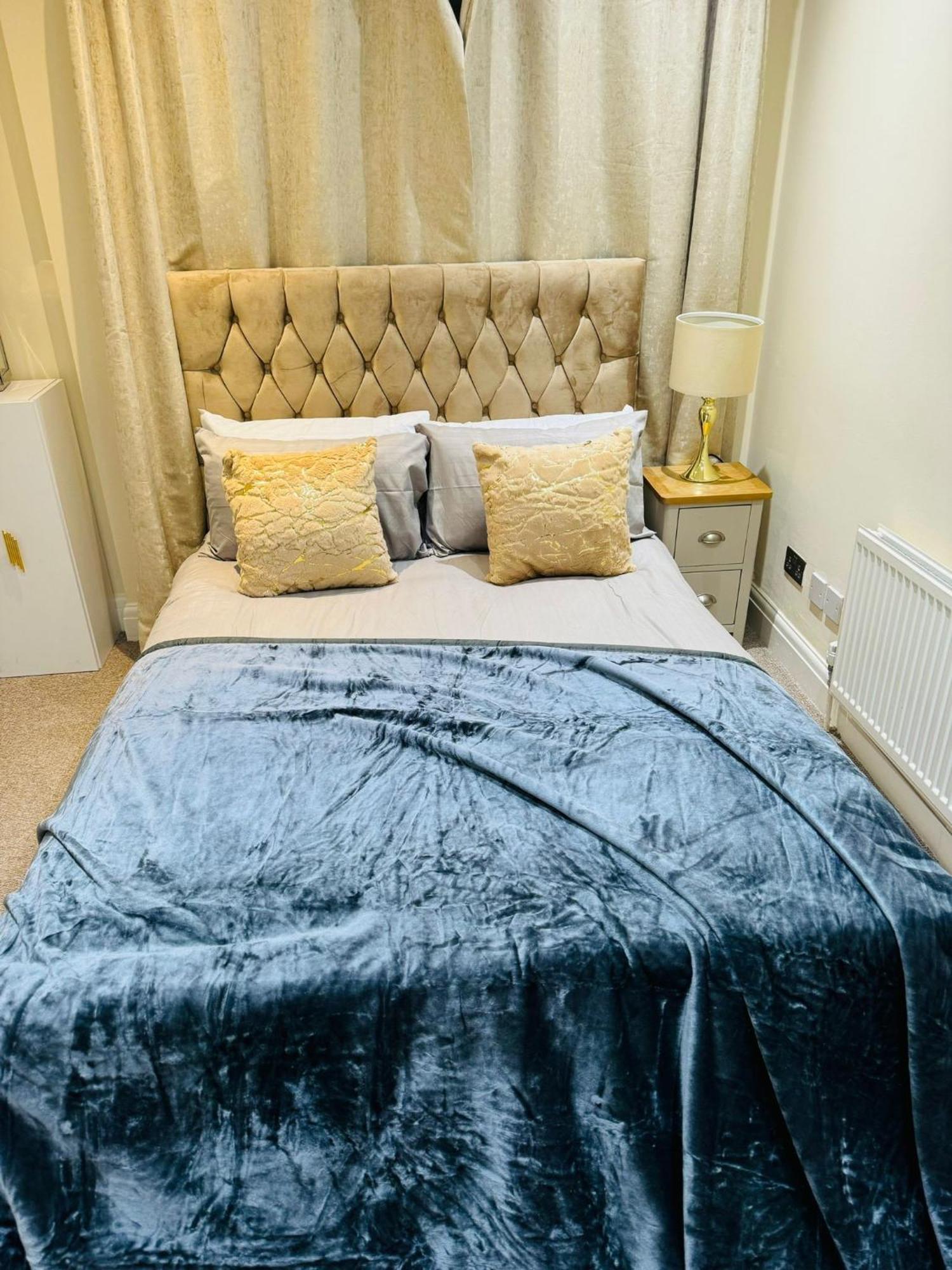 Marble Arch Apartment