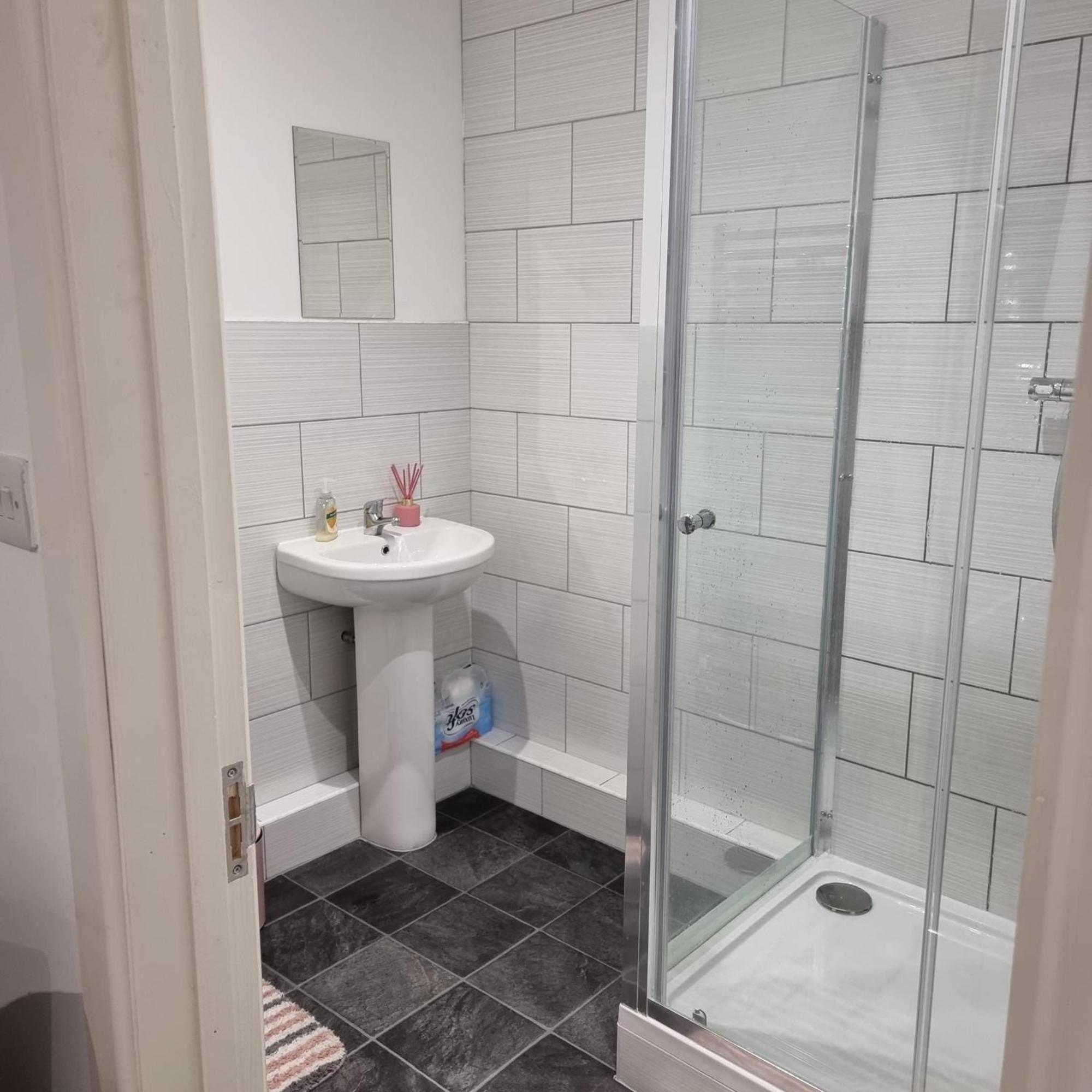 Apartment Oasis Modern 2br