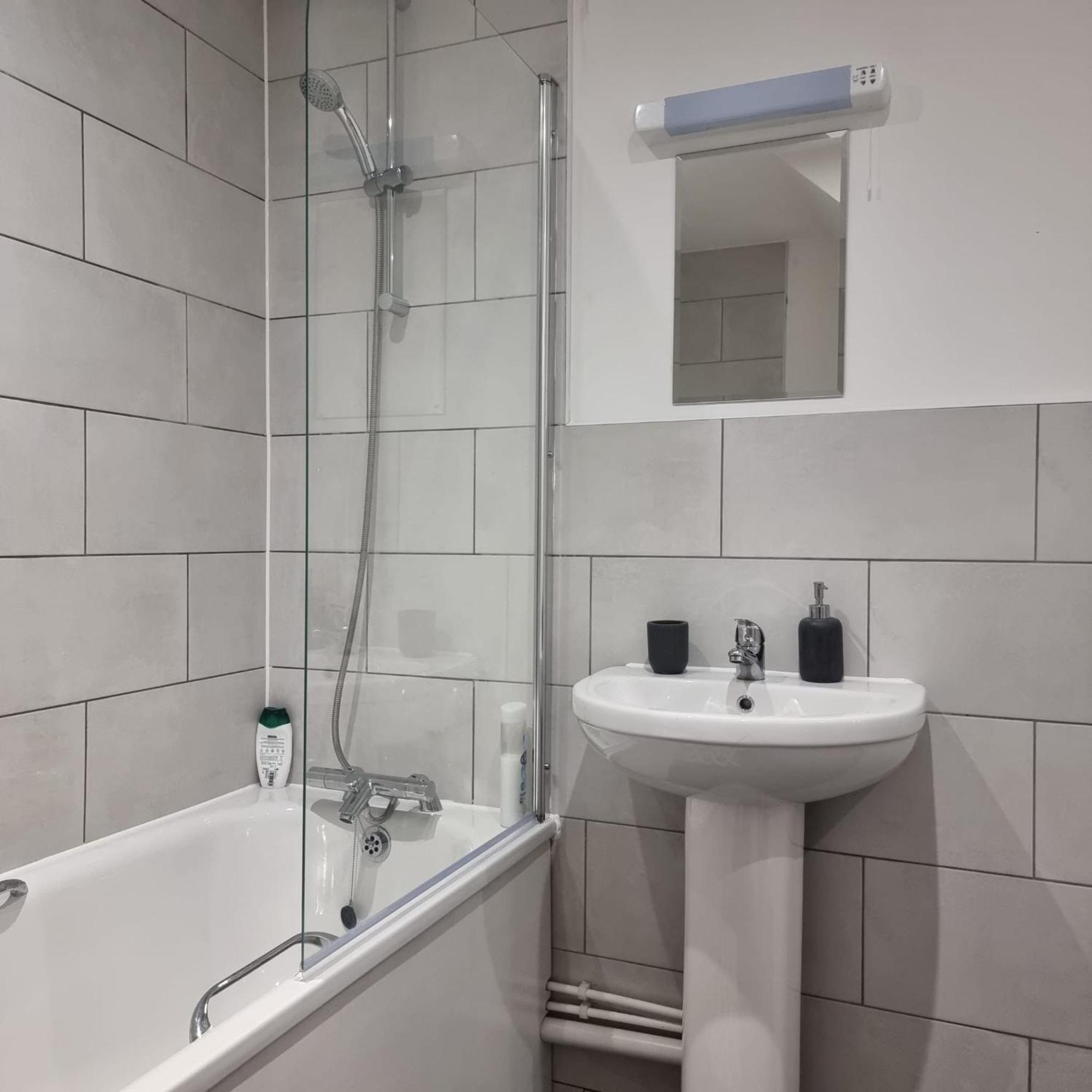 Apartment Oasis Modern 2br