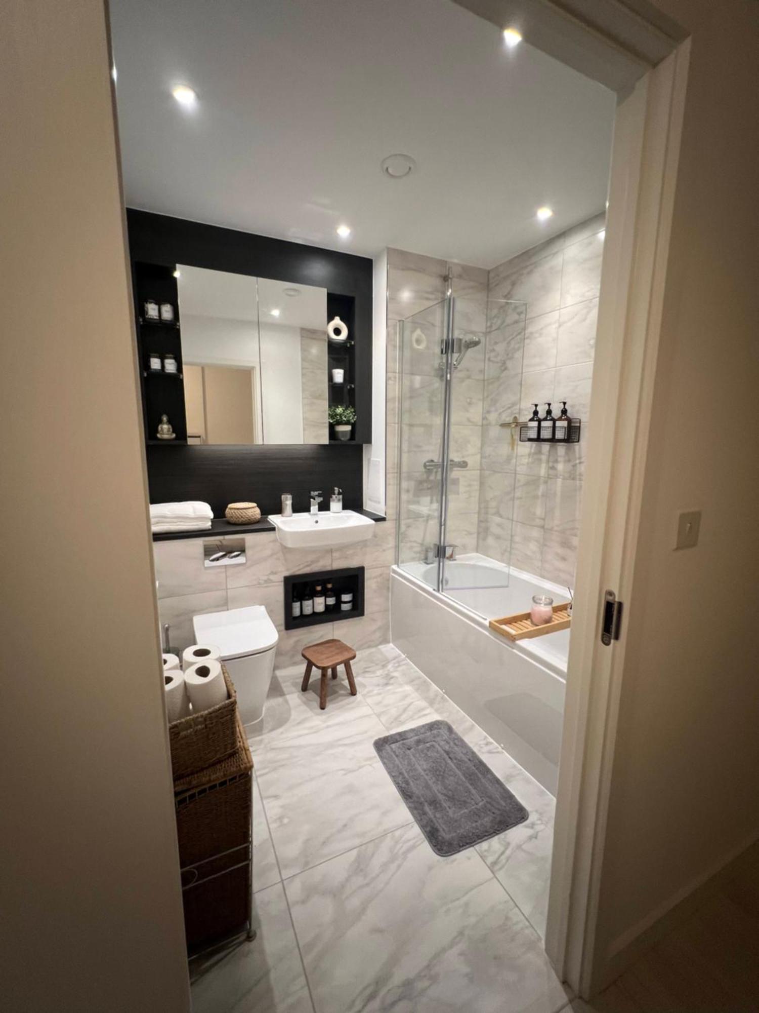Apartamento Brand New, Modern Flat Near Wembley Stadium *