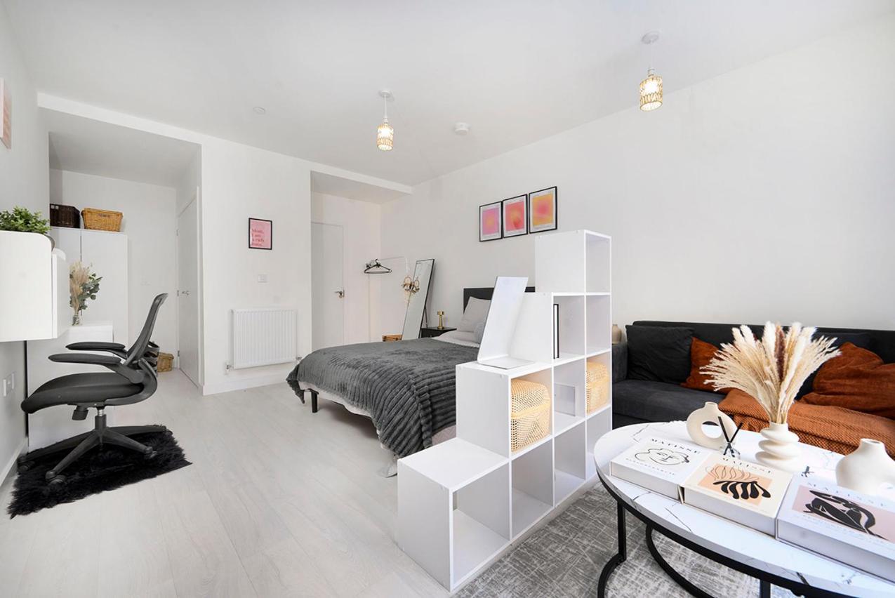 Apartamento Brand New, Modern Flat Near Wembley Stadium *