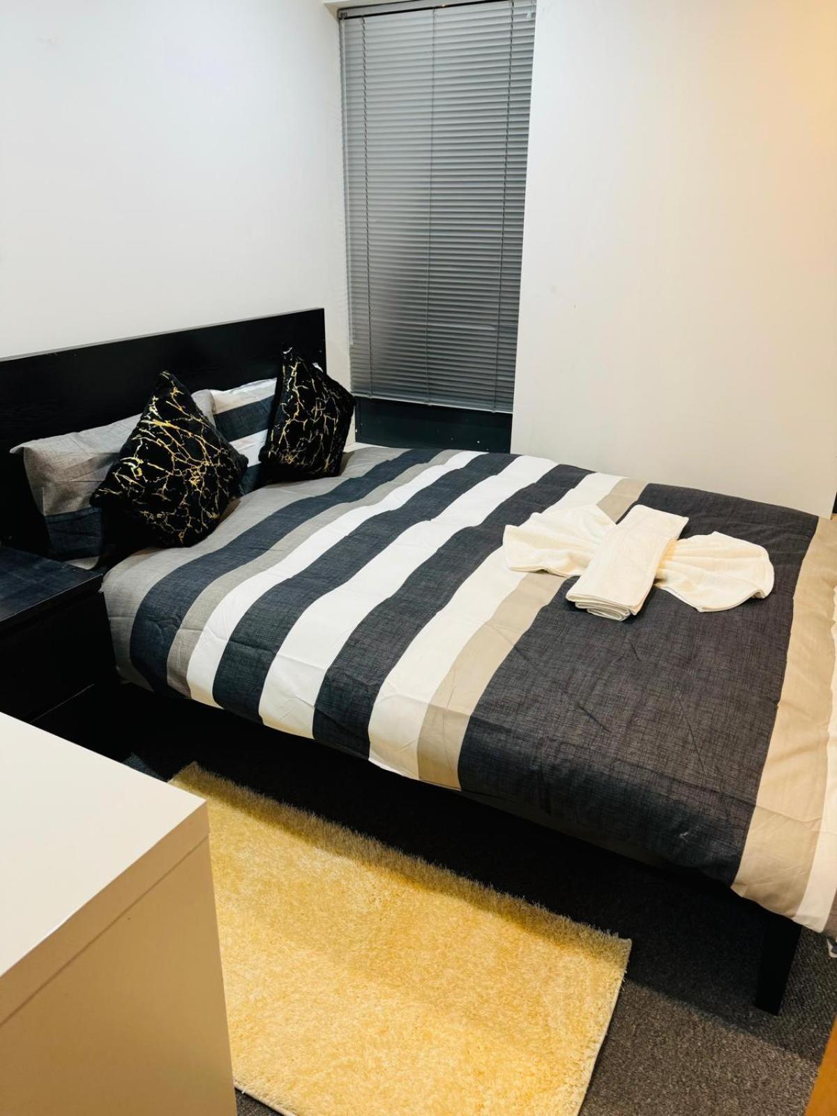 Kings Cross Nest 3 Bedroom Apartment