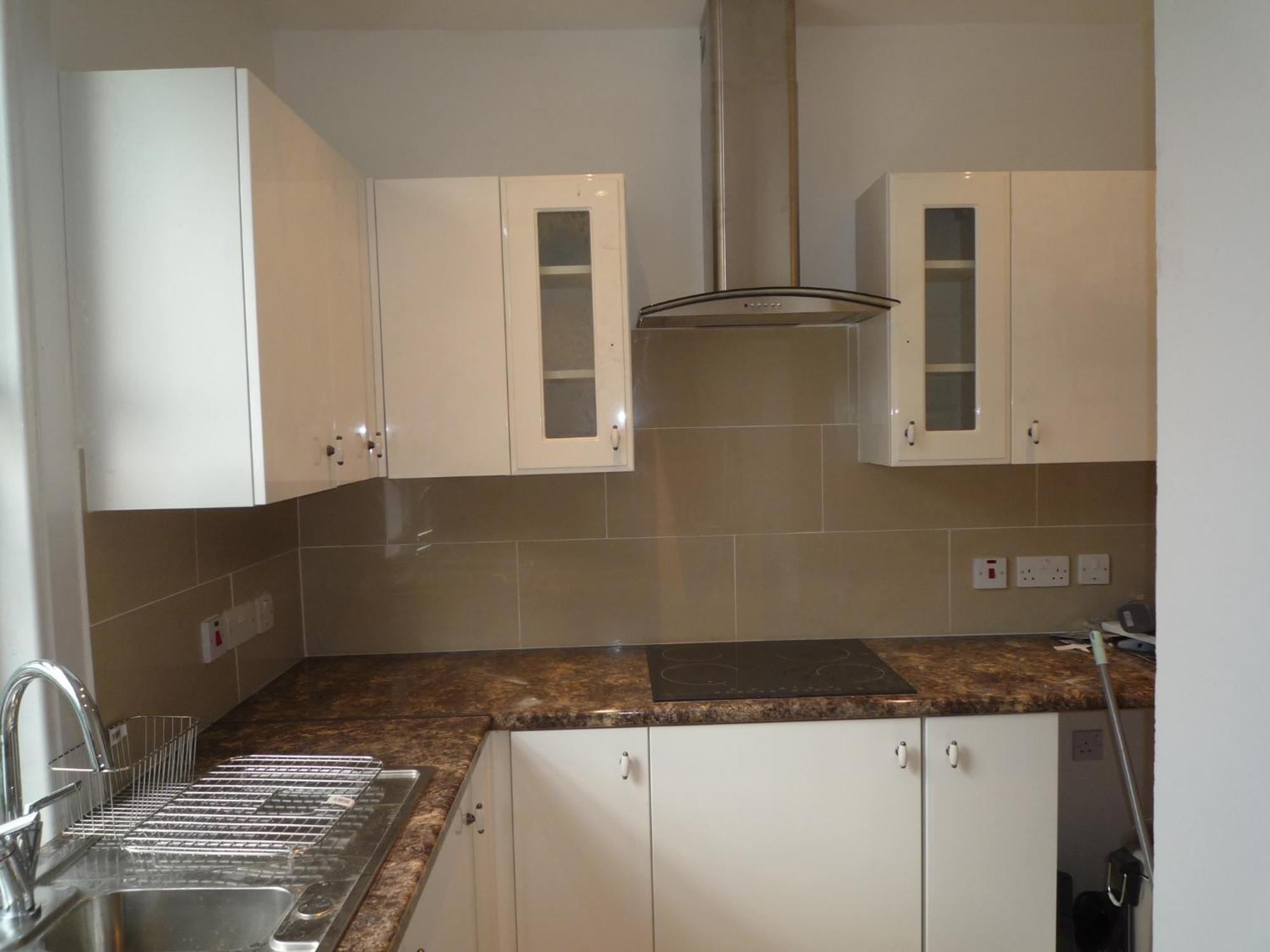 Apartment Bedroom Flat Colliers Wood *