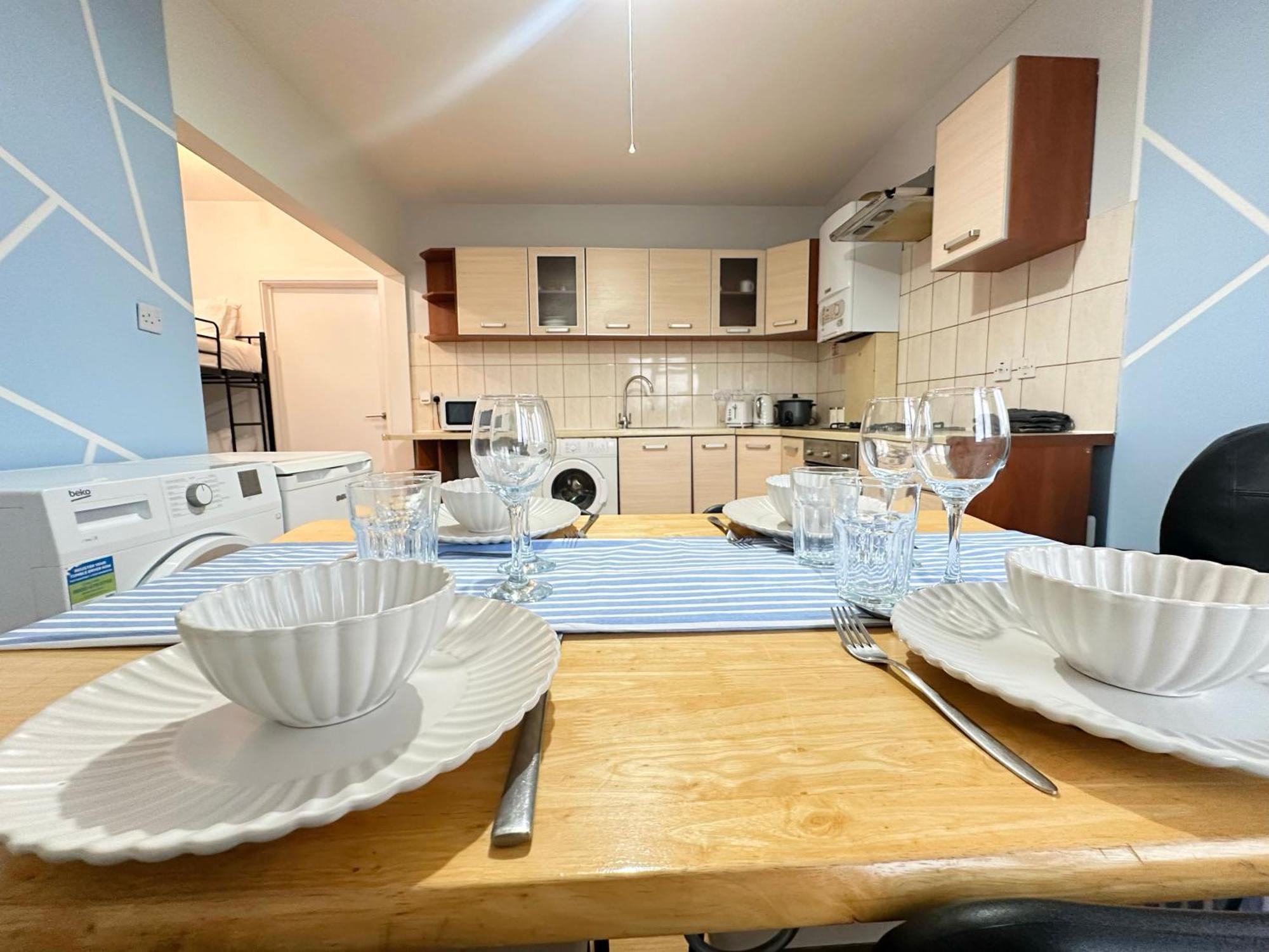 Acacia Wembley Stadium Apartments, By Edens Apartamento