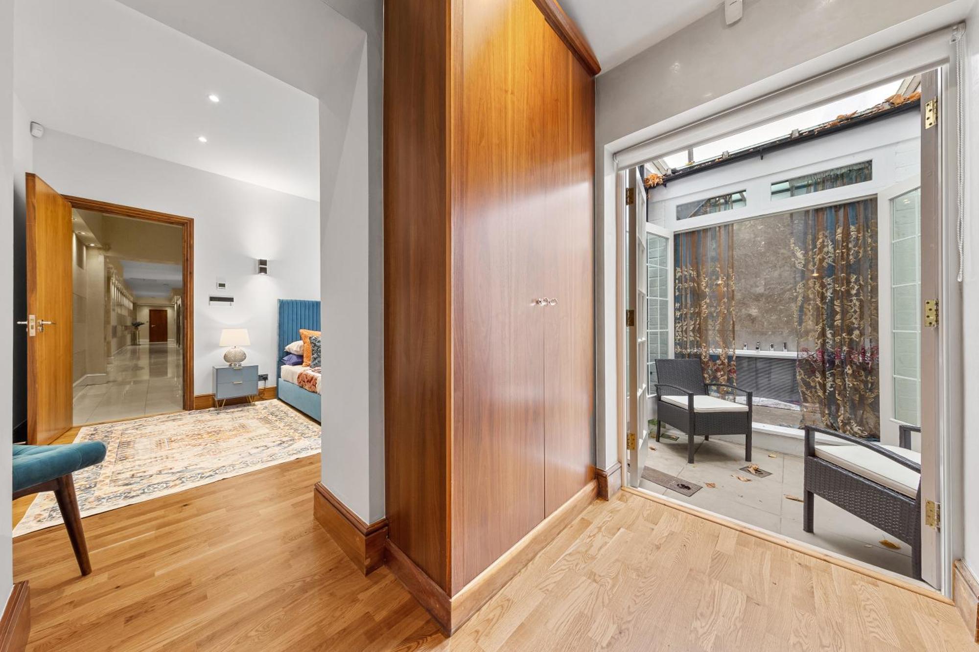 250 Sqm Mega Mansion Apartamento *