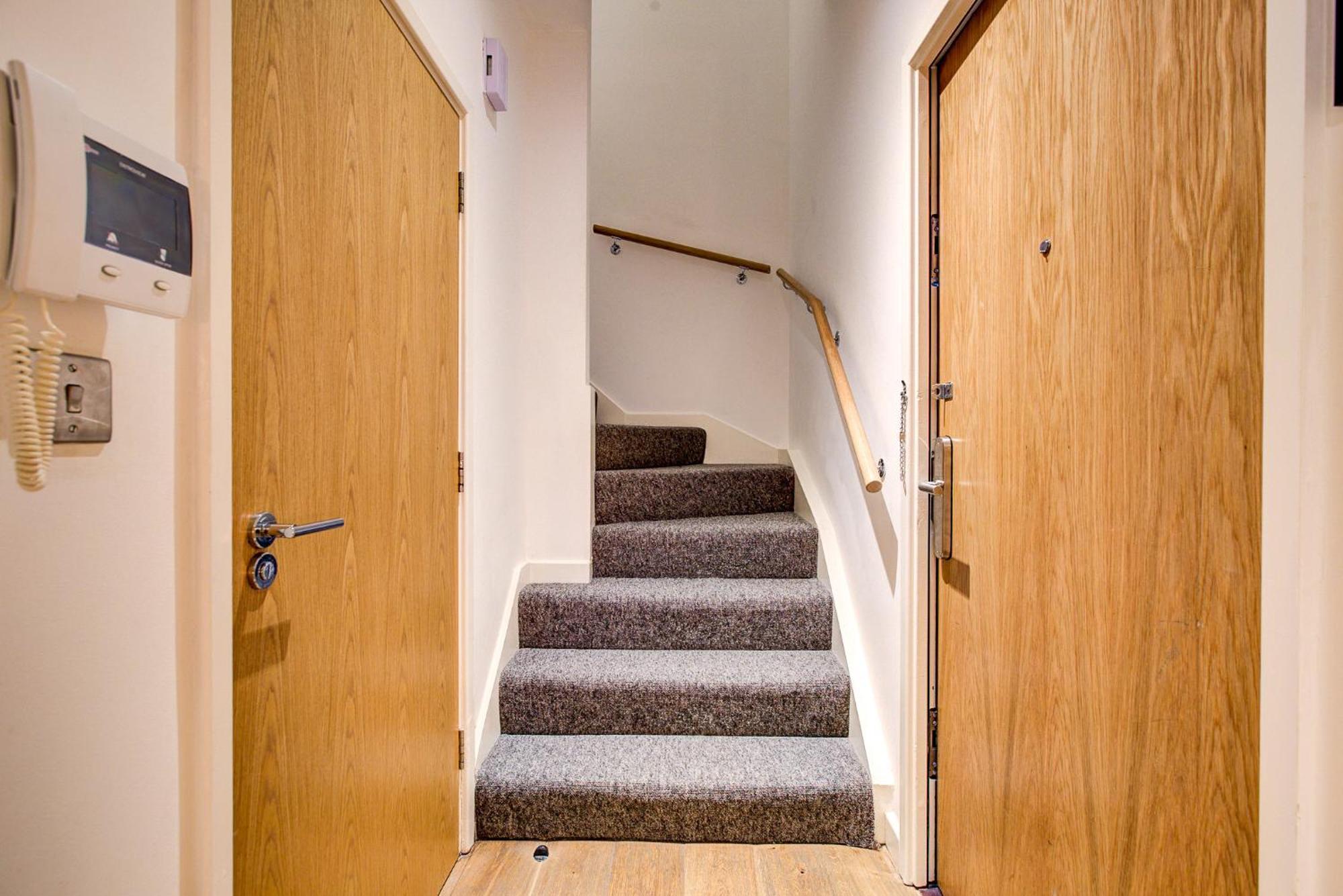 Apartment Hybrid Resi - London, Greenwich Near O2 Arena
