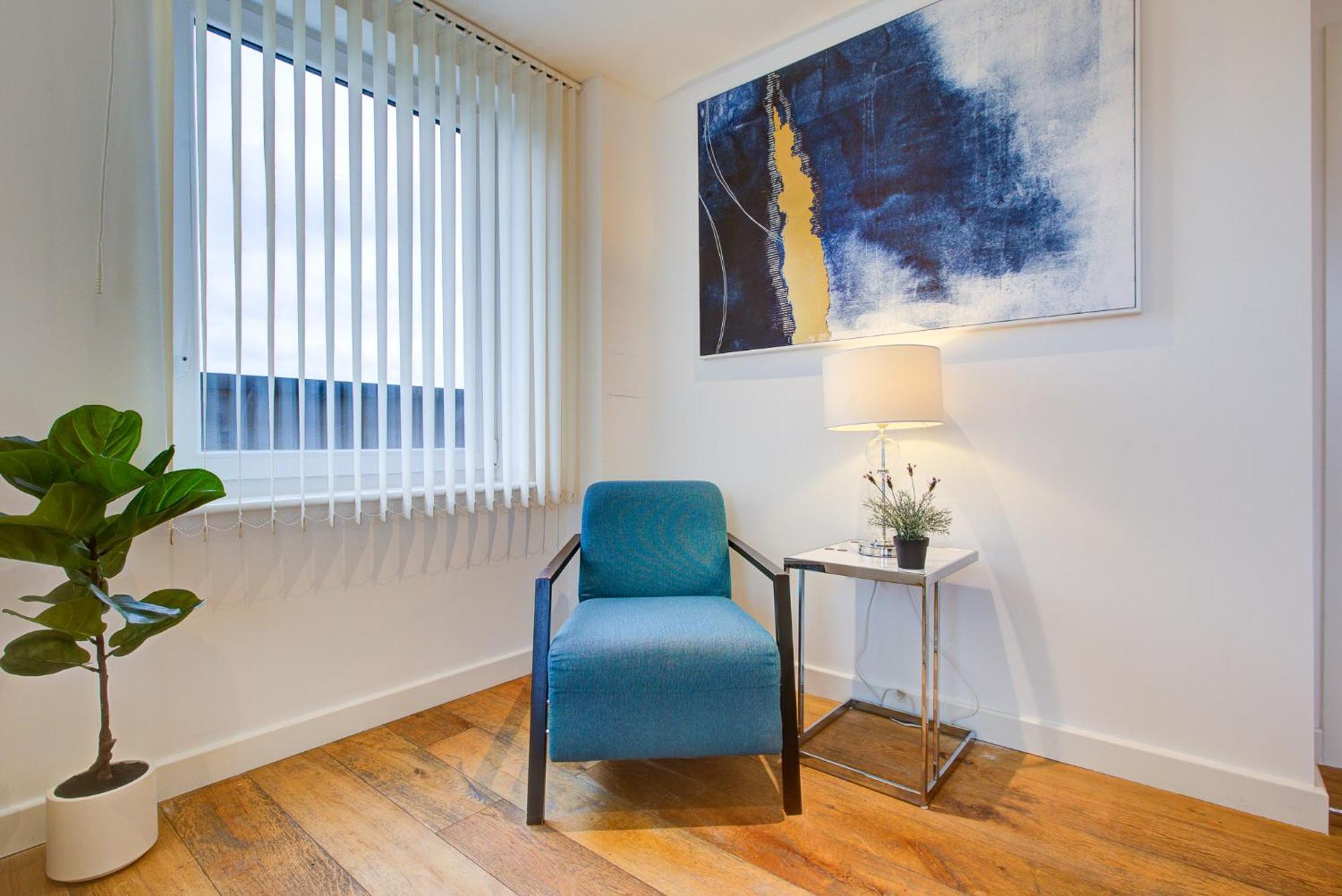 Hybrid Resi - London, Greenwich Near O2 Arena * London