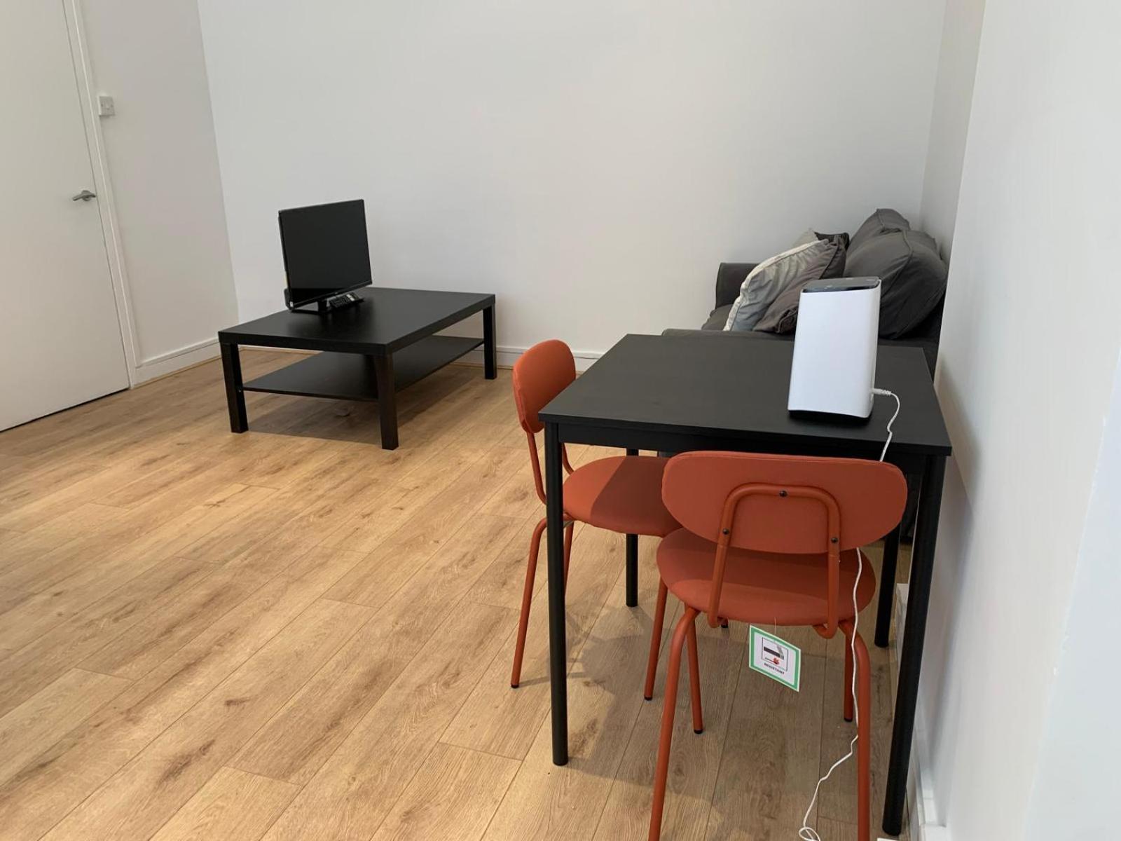 Cosy Leicester Square Apartment *