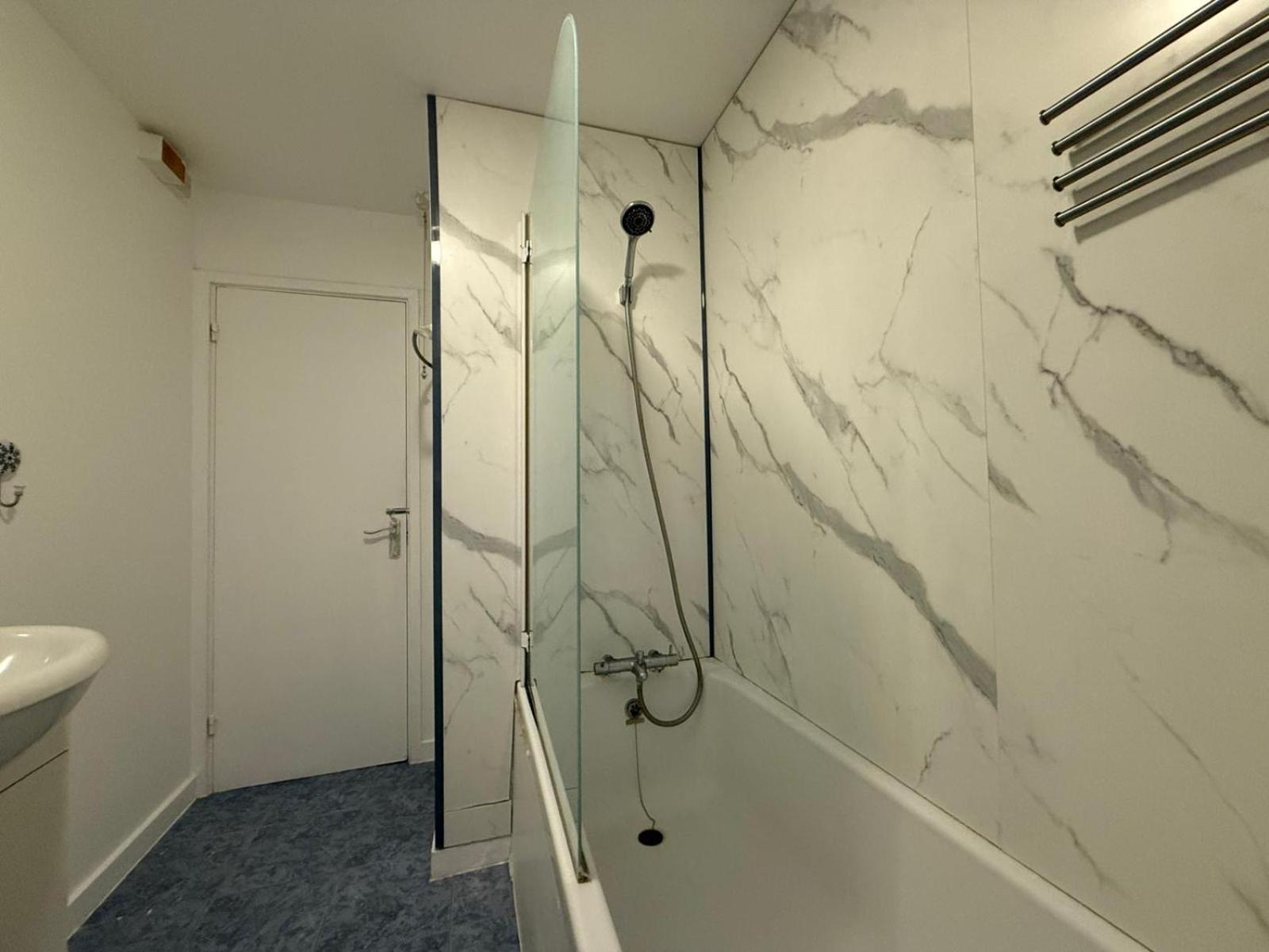 Apartment 3bed Only 3 Stops To Centre London